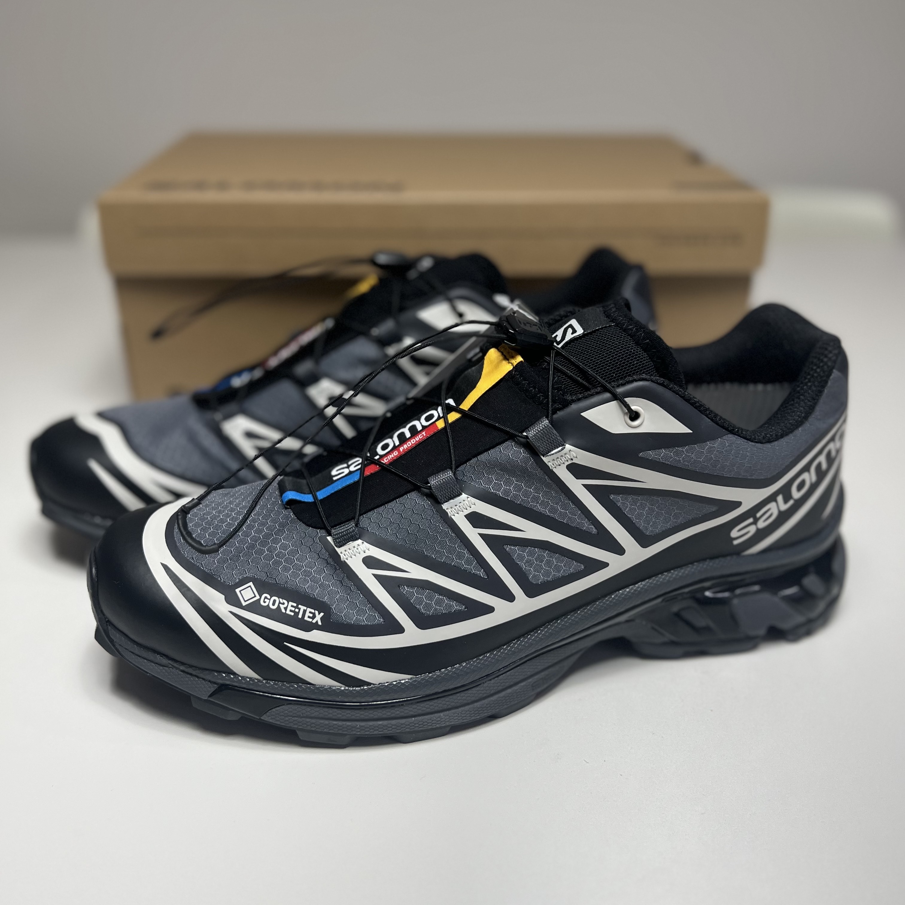 Salomon XT-6 Gore-Tex Black Ebony 착용 스타일