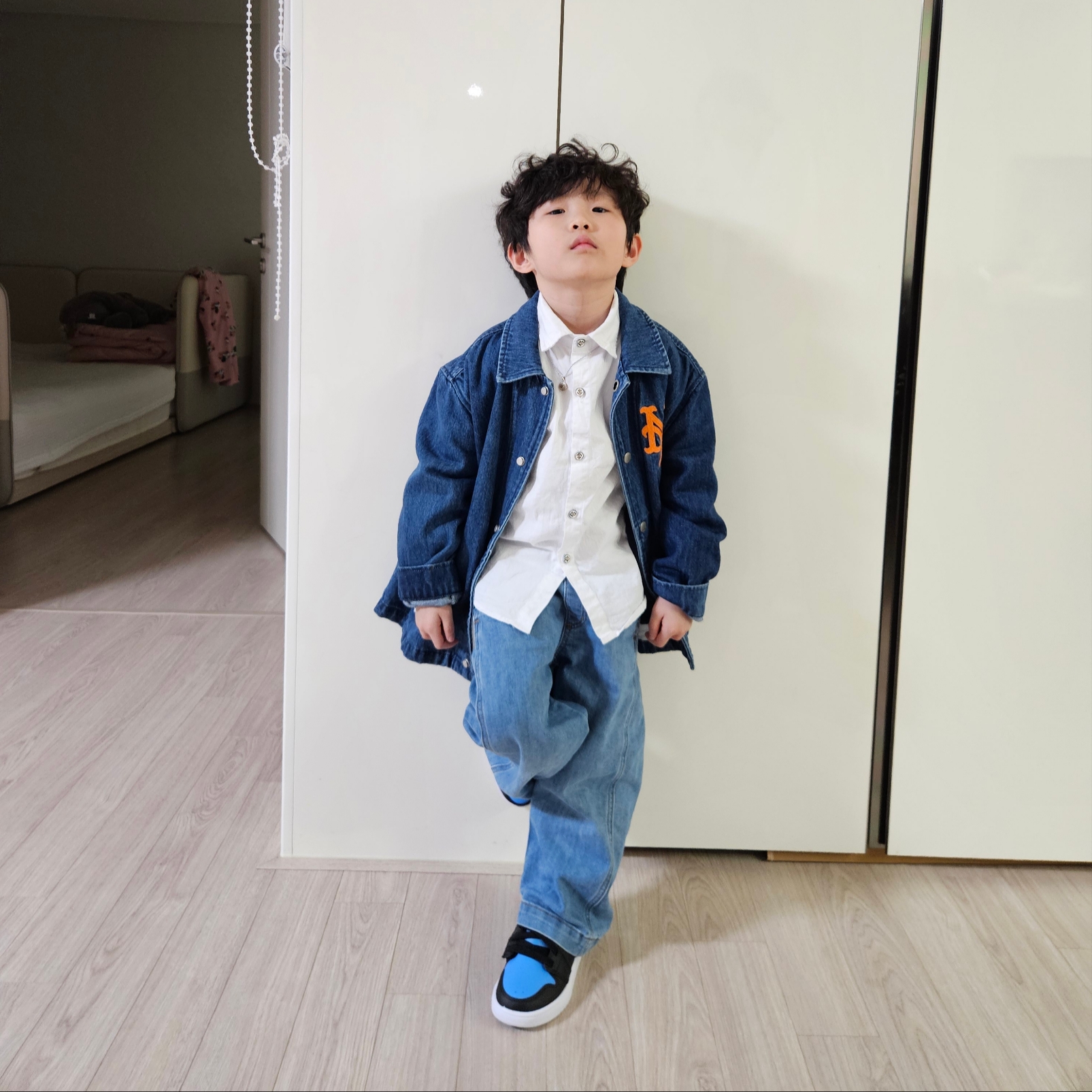(PS) Jordan 1 Low Alt Black University Blue 착용 스타일 - 1