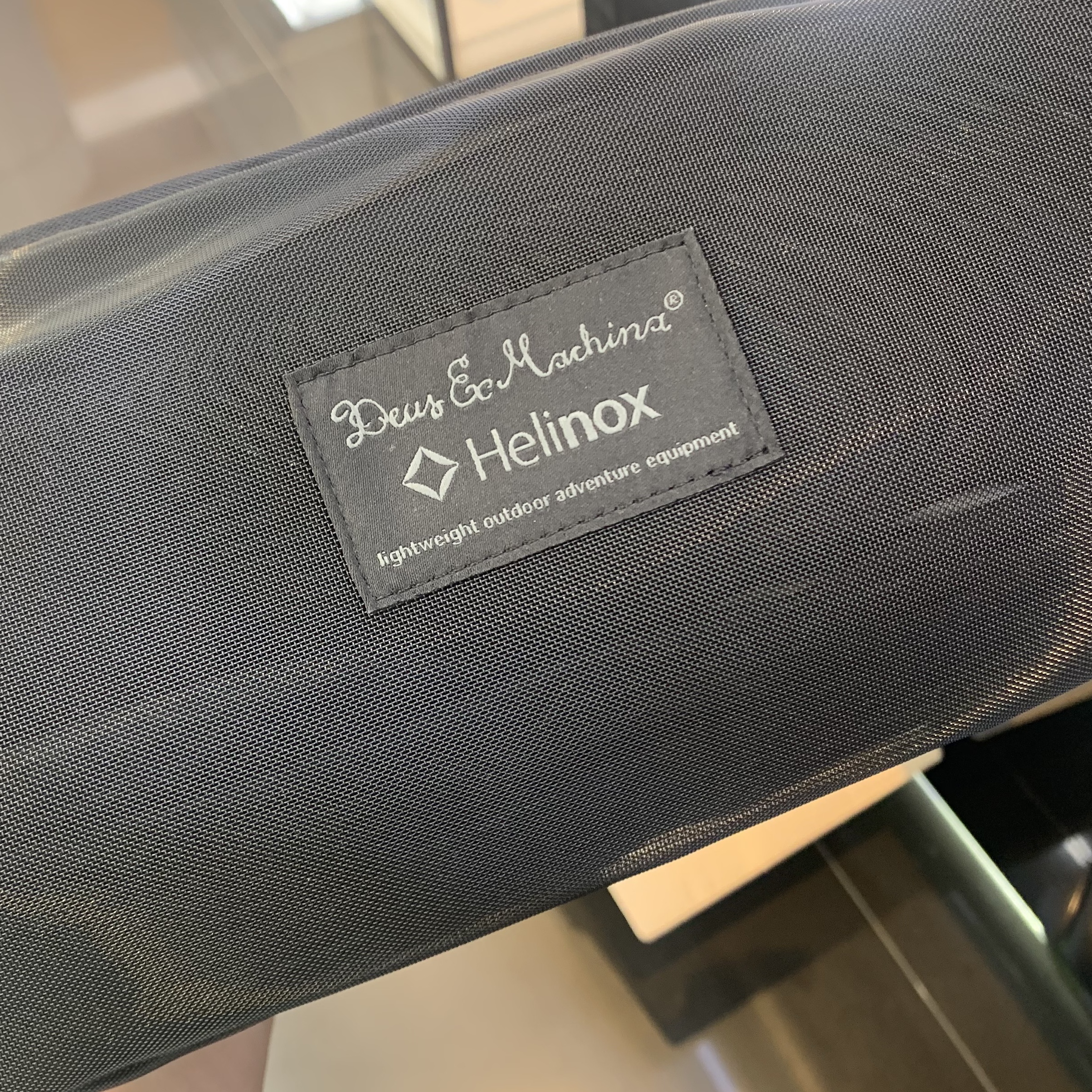 Helinox x Deus Ex Machina Chair Black 착용 스타일