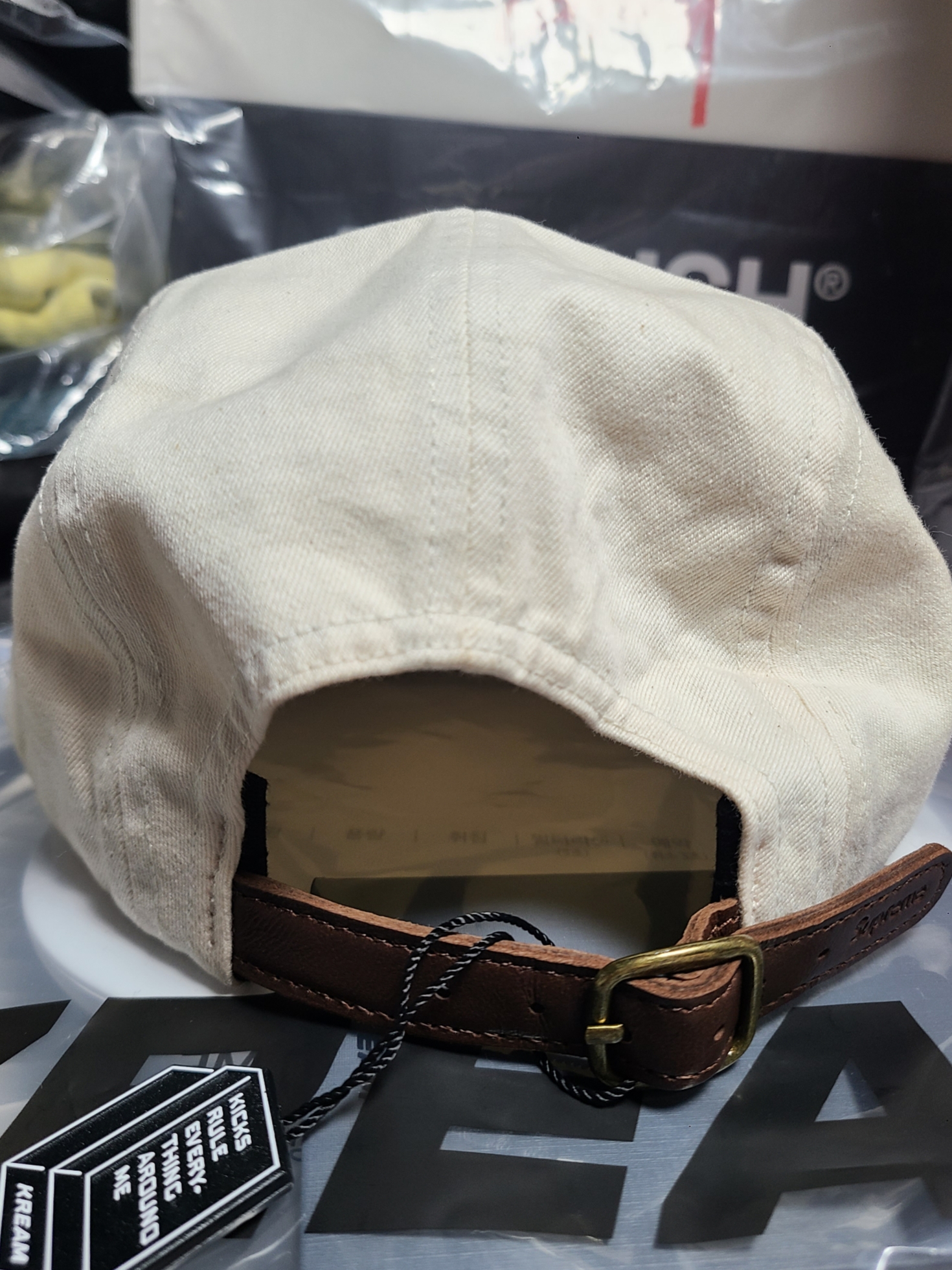 Supreme Washed Chino Twill Camp Cap Natural - 23FW 착용 스타일 - 2