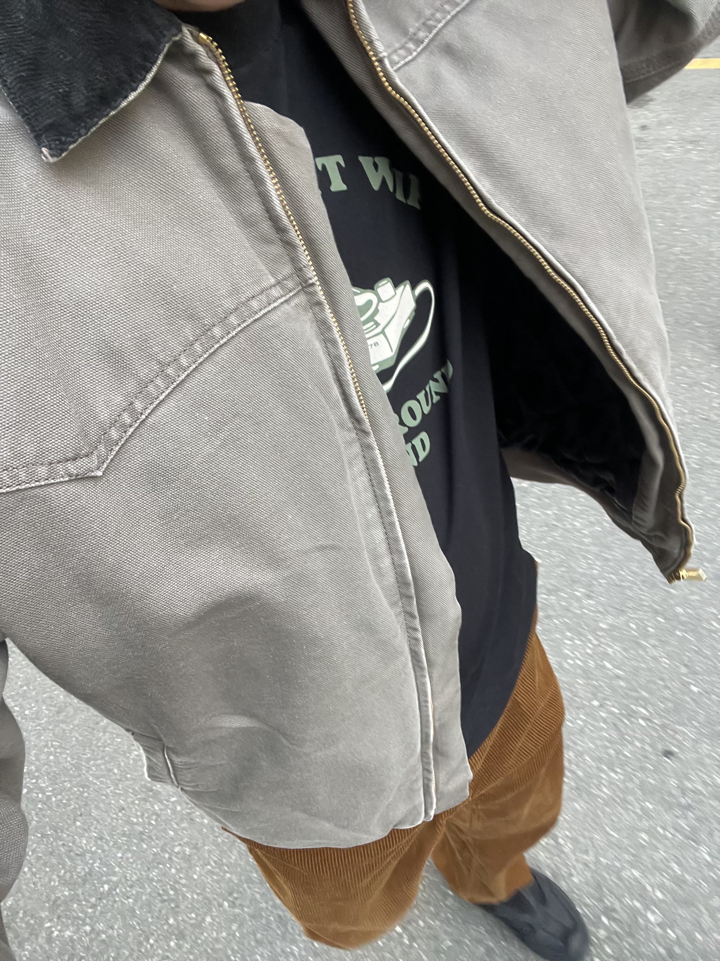 Carhartt WIP OG Santa Fe Jacket Barista Aged Canvas - Winter 착용 스타일