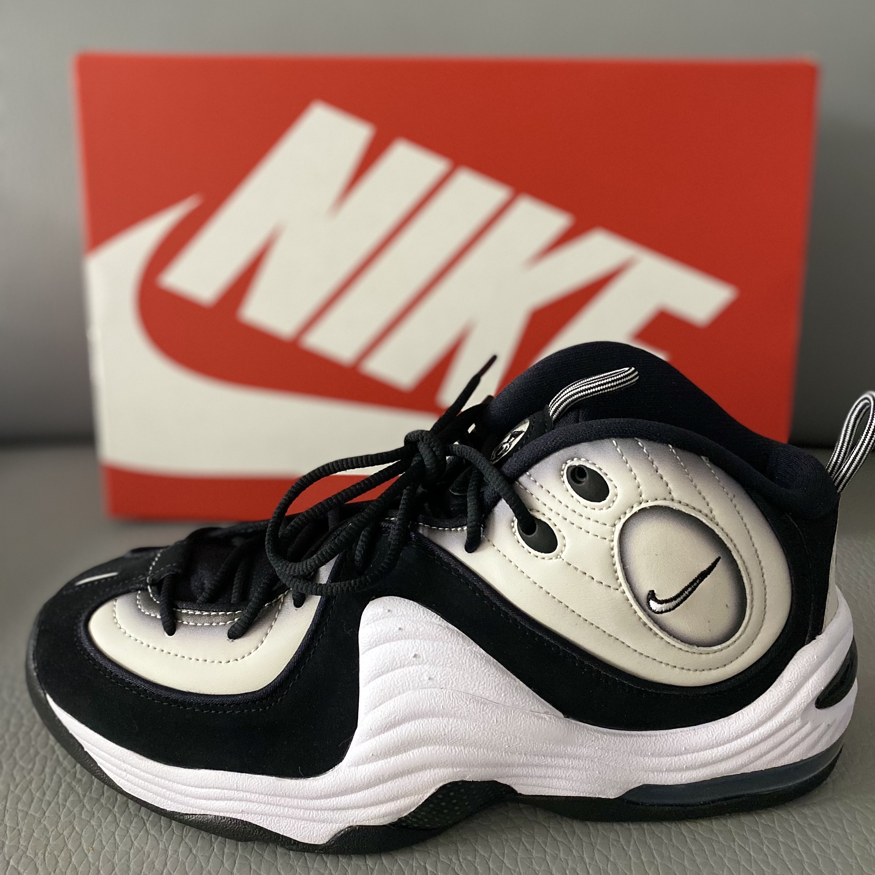 Nike Air Penny II Panda 착용 스타일