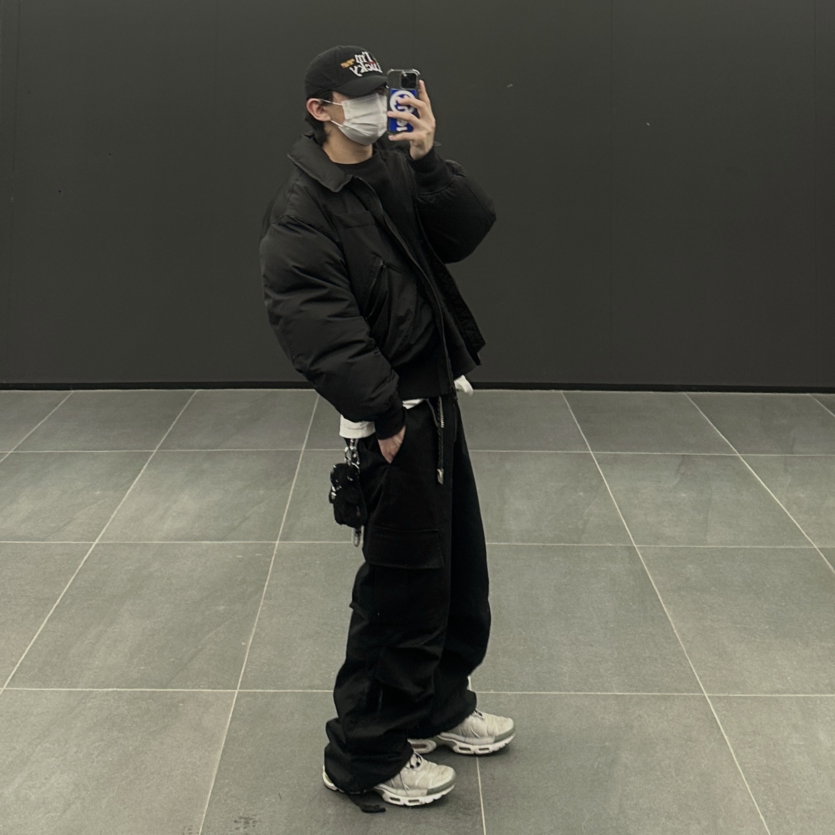 Human Made Military Card Case Black, Nike Air Max Plus Silver Bullet 착용 스타일