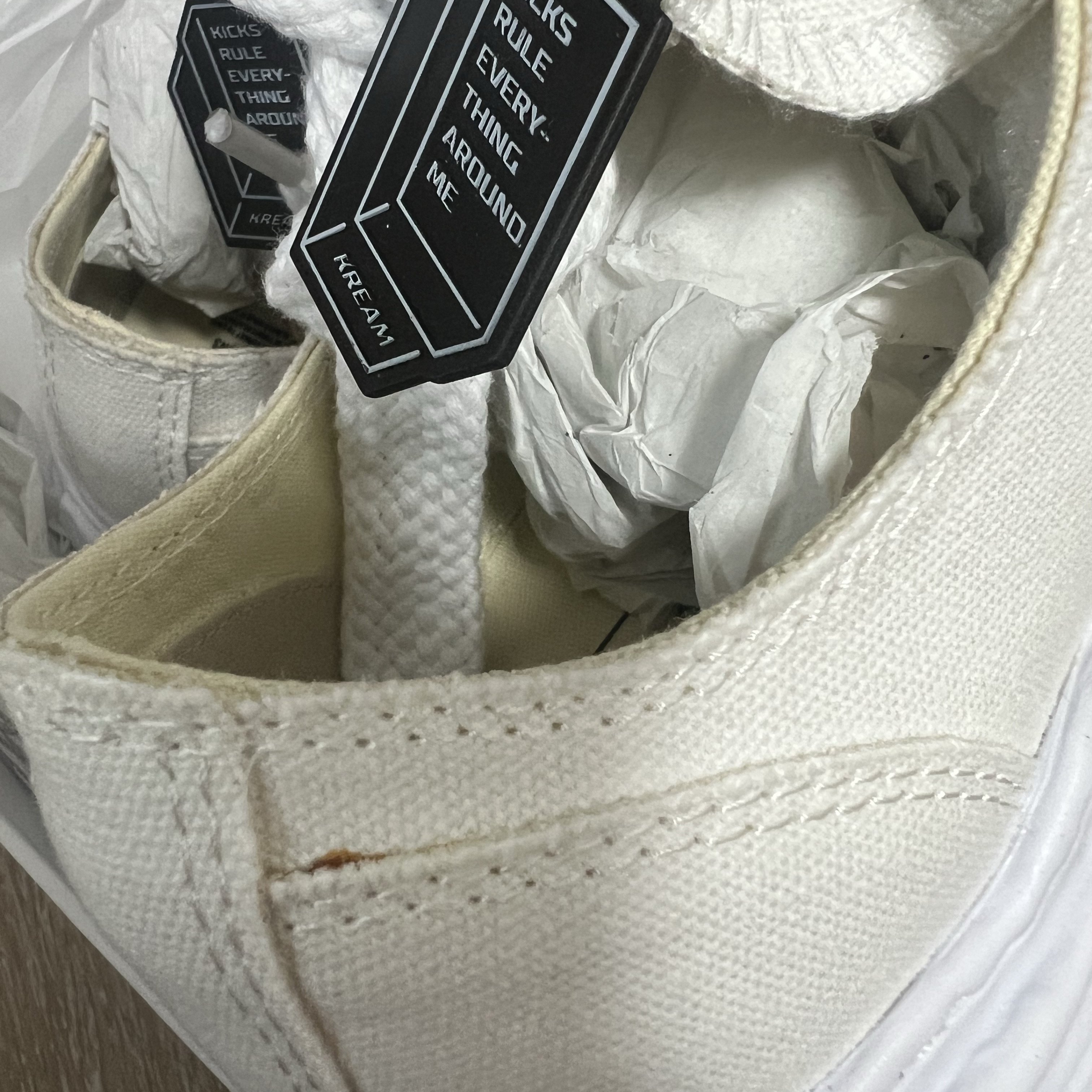Maison Mihara Yasuhiro Hank OG Sole Canvas Low-top Sneakers White 착용 스타일 - 1