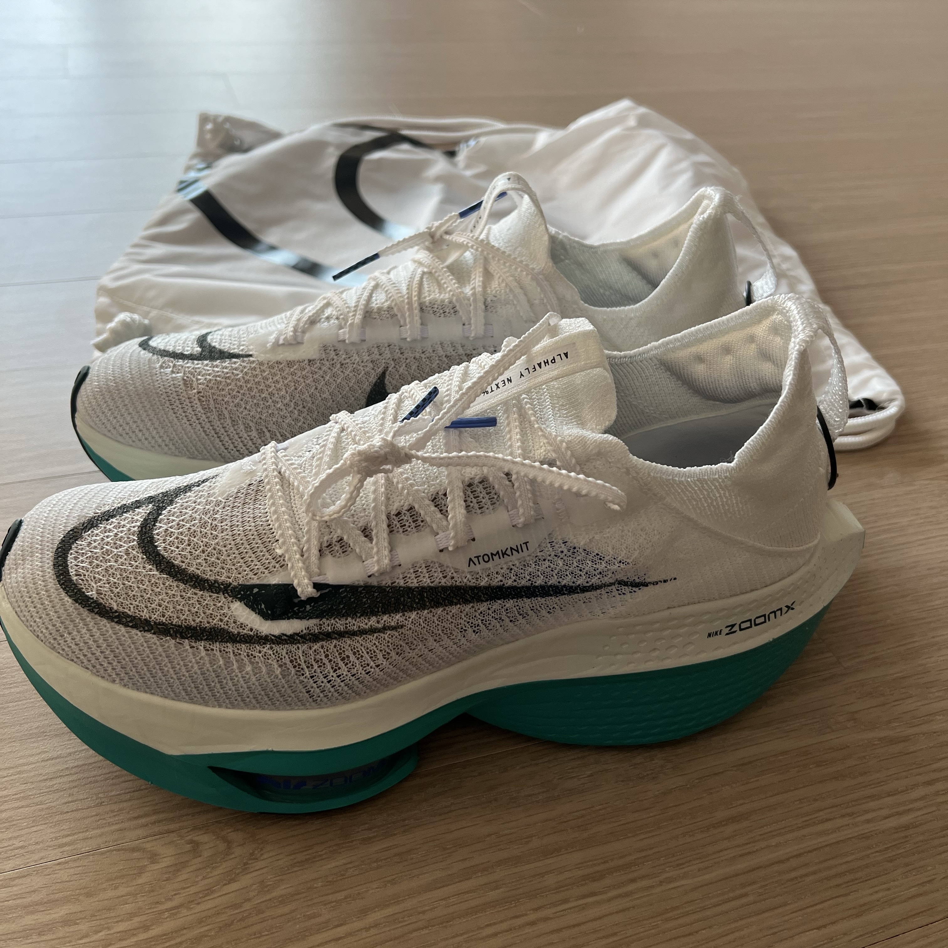 Nike Air Zoom Alphafly Next% 2 White Clear Jade 착용 스타일