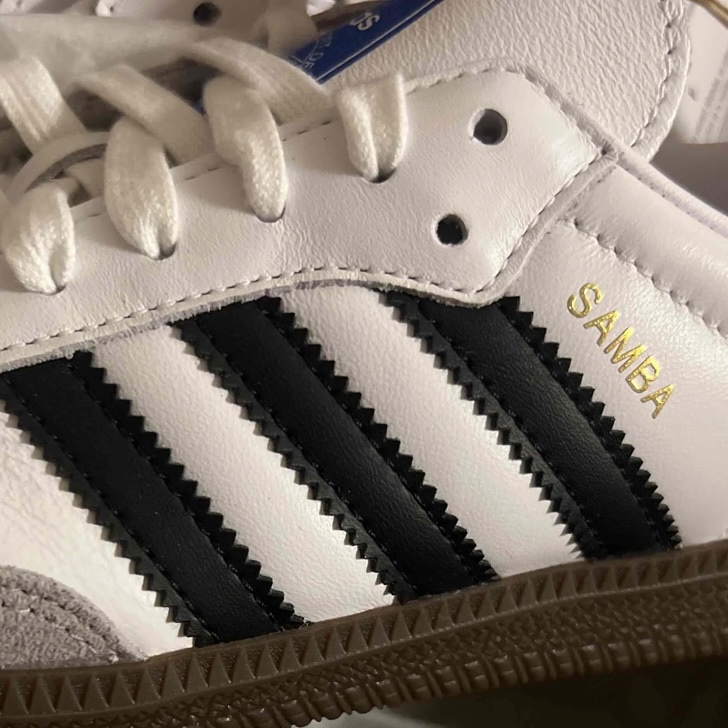 Adidas Samba OG Cloud White 착용 스타일