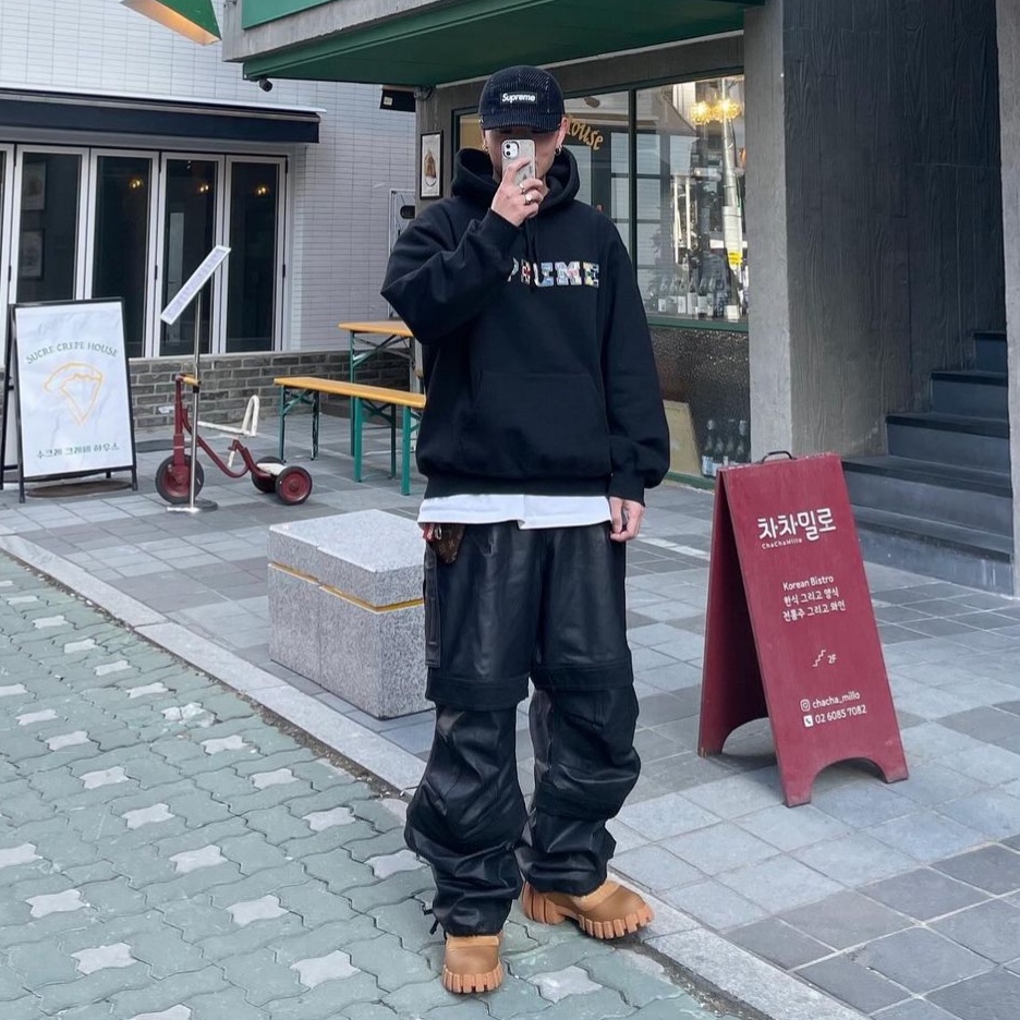 Farfromwhat Far Layered Work Pants Coated Black, Timberland x Humberto Leon 6 Inch Boot Wheat Nubuck - Medium 착용 스타일 - 1