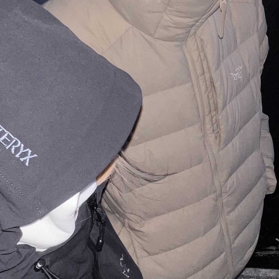 Arc'teryx Thorium Hoody Smoke Bluff, Arc'teryx Gamma Hoody Black 착용 스타일 - 1
