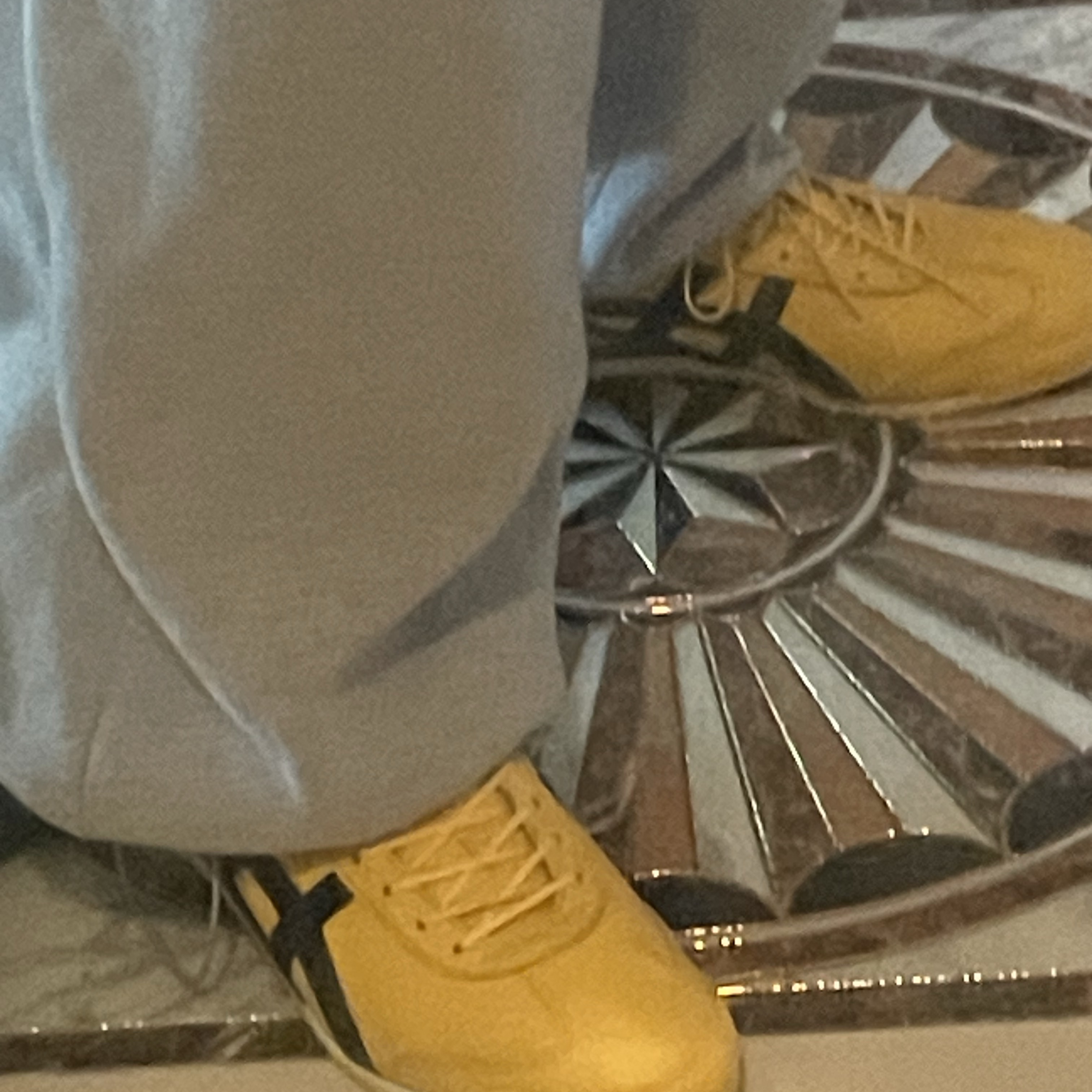 Onitsuka Tiger Mexico 66 SD Yellow Black 착용 스타일