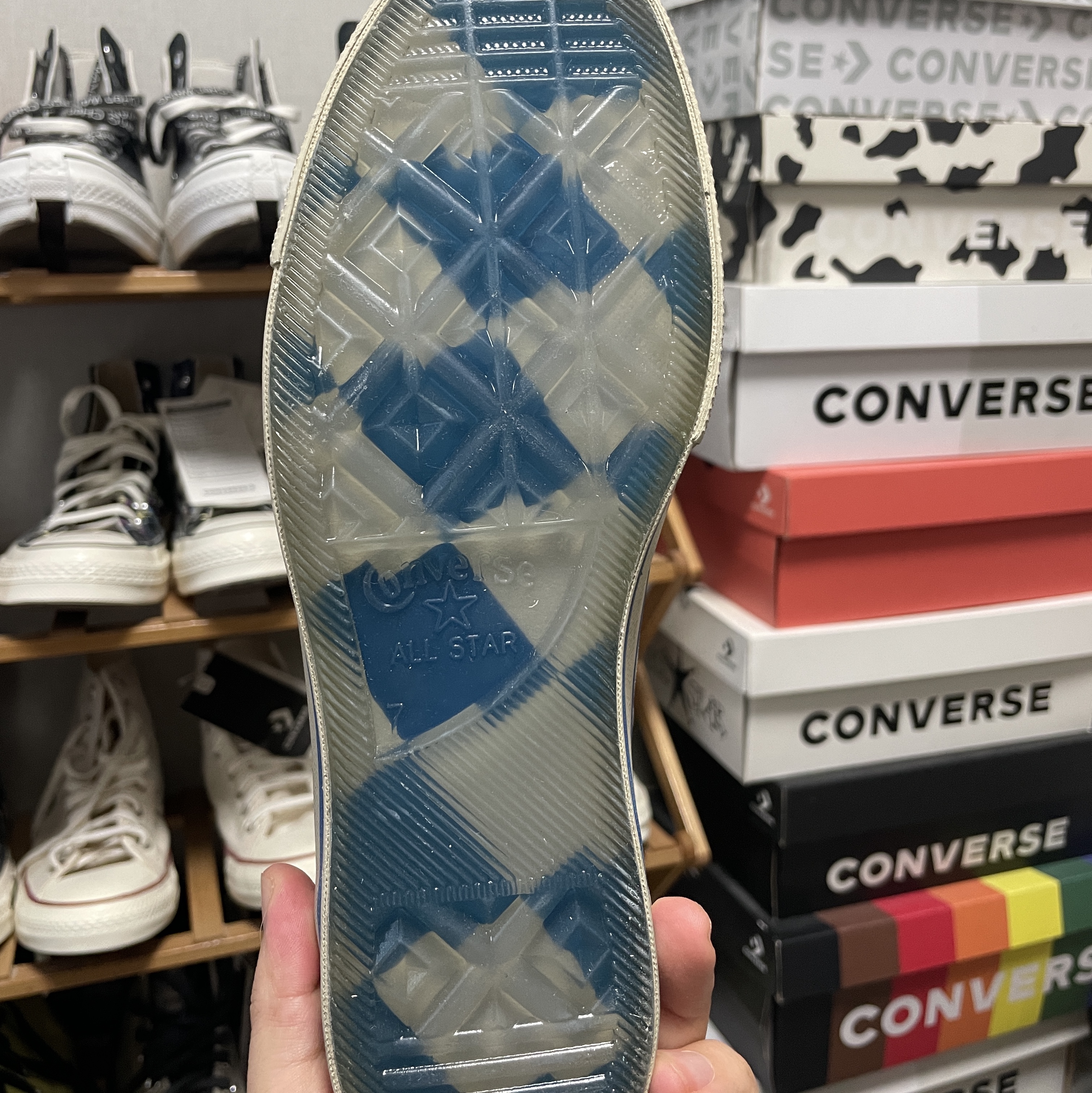 Converse x Ader Error Chuck 70 High White 착용 스타일 - 2