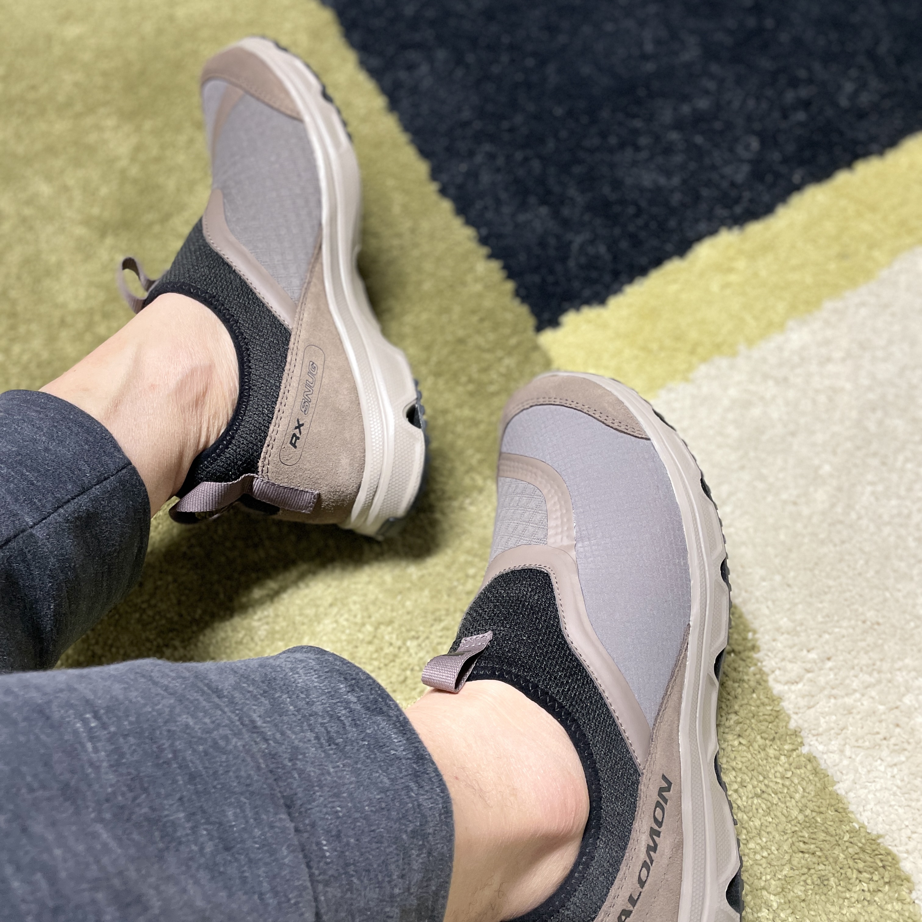 Salomon RX Snug Vintage Khaki 착용 스타일