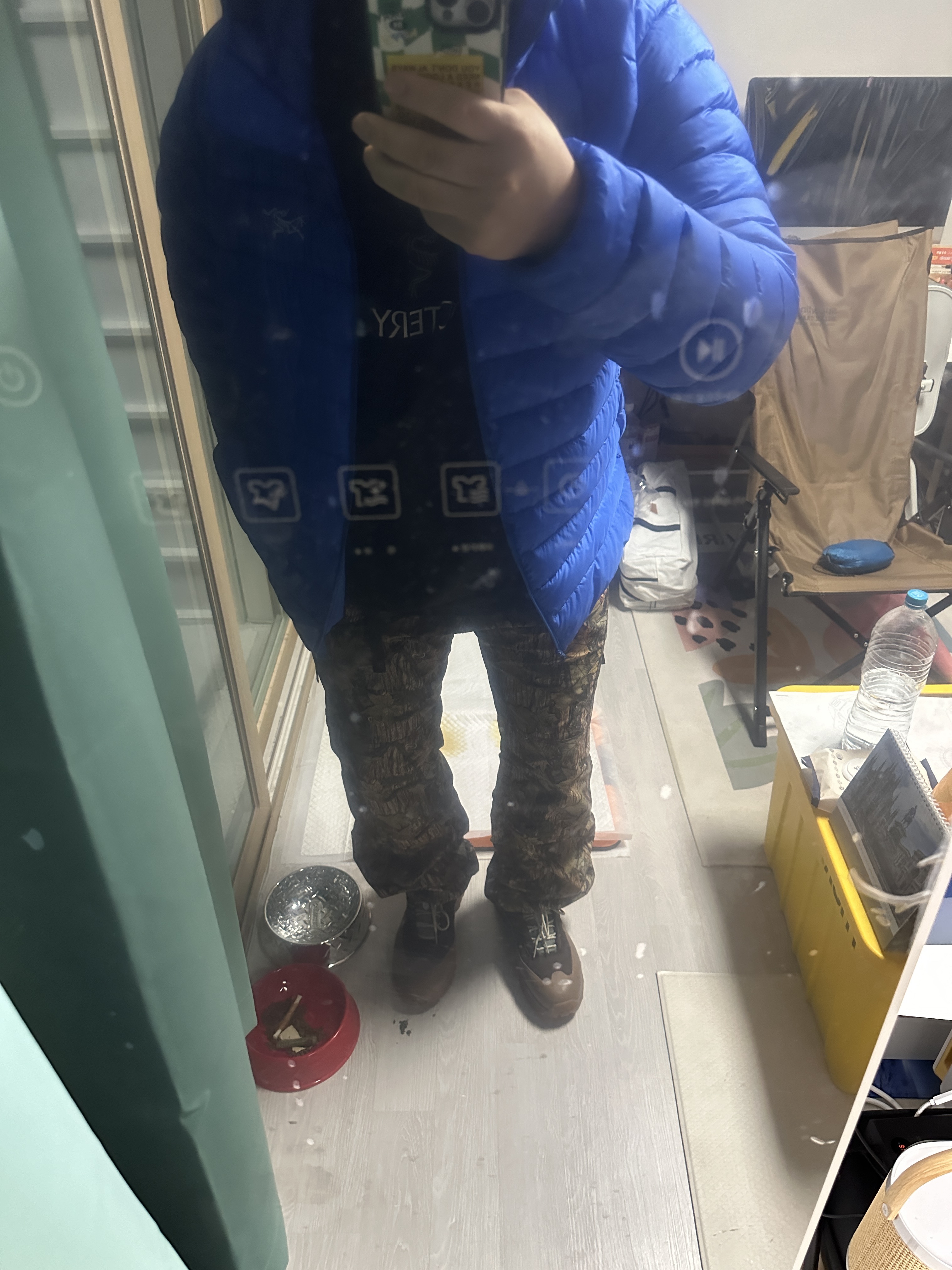 Arc'teryx Cerium LT Hoody Fluidity, Roa Hiking Katharina Brown Gum 착용 스타일