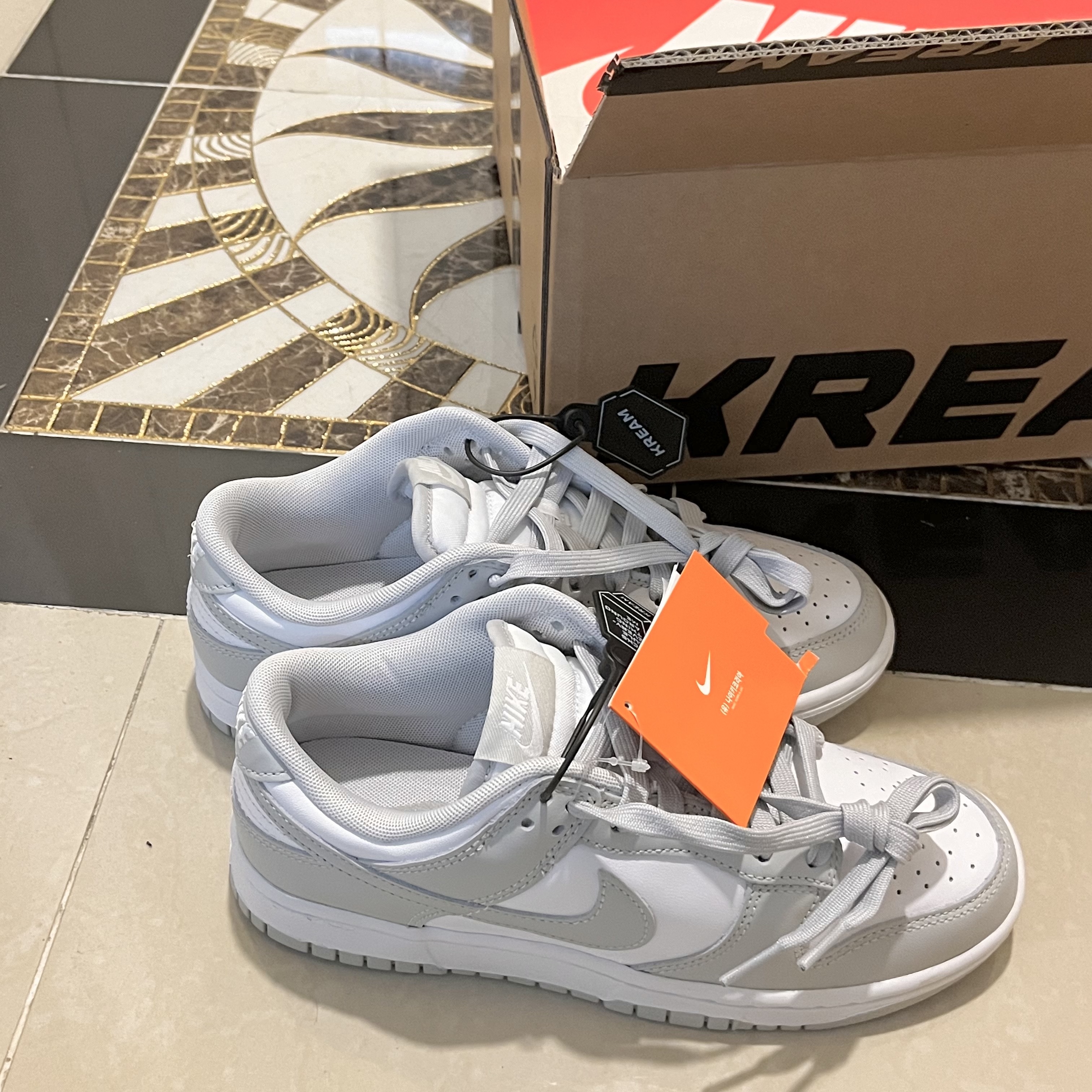 Nike Dunk Low Retro Grey Fog 착용 스타일
