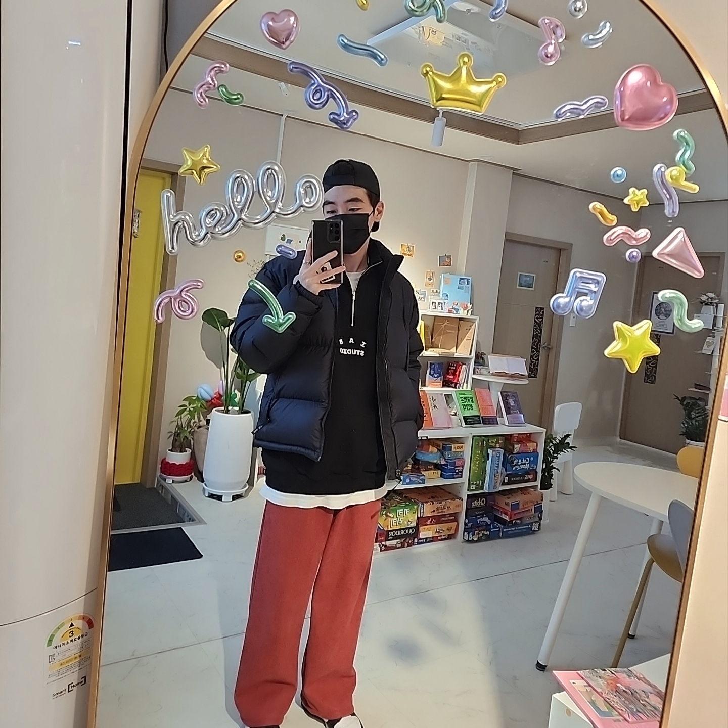 IAB Studio Half Zip-Up Black White, The North Face 1996 Eco Nuptse Jacket Black 착용 스타일