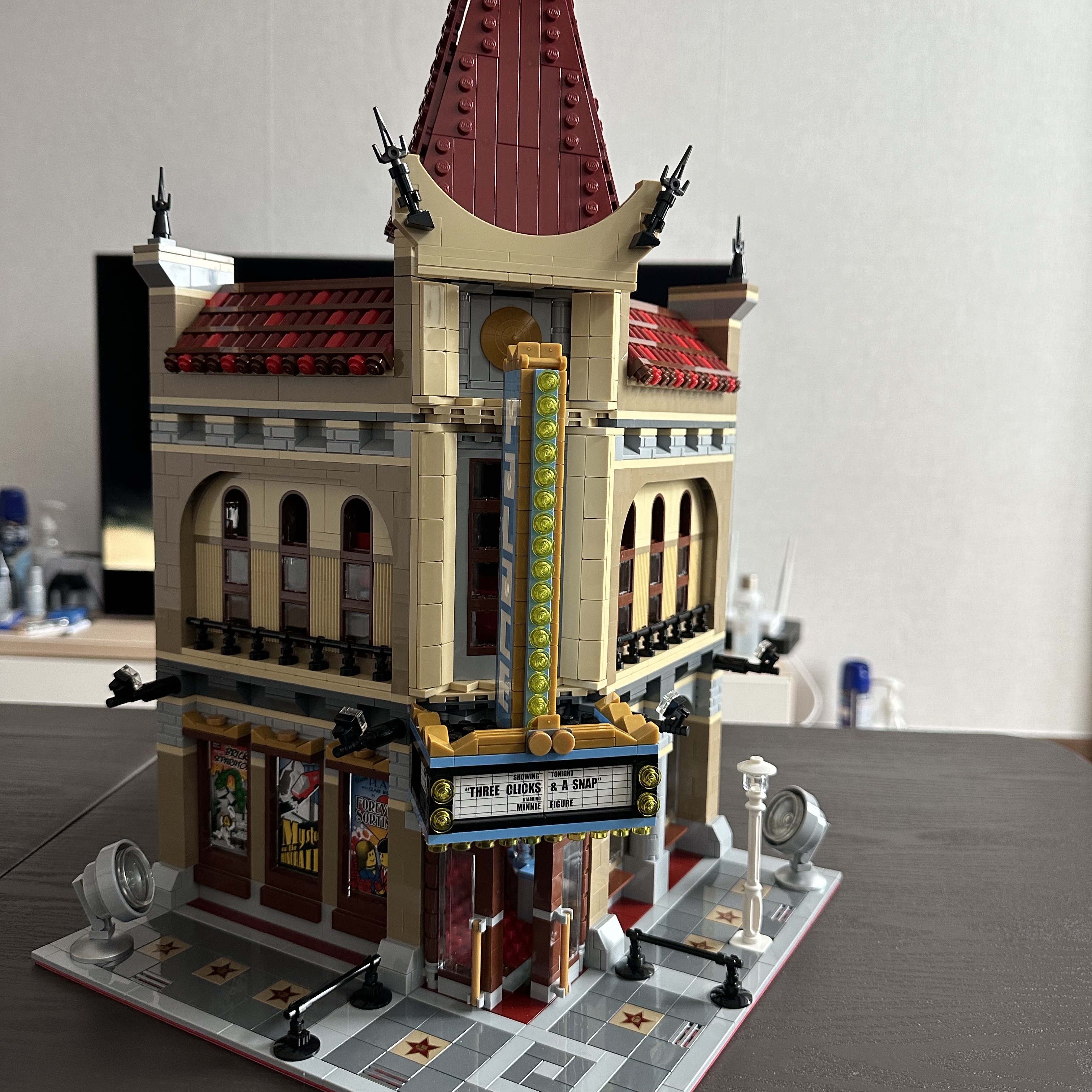 Lego Palace Cinema 착용 스타일 - 1