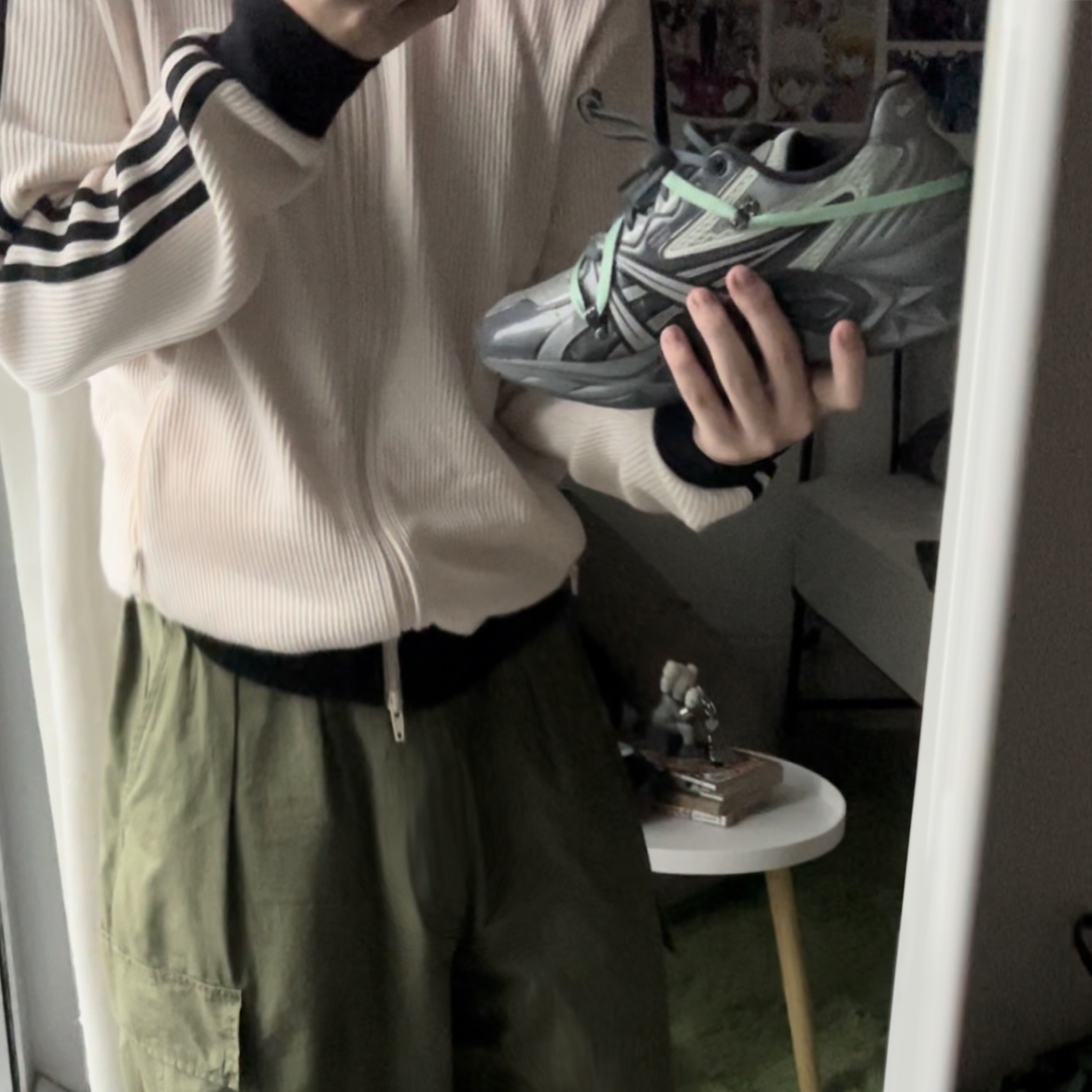 Adidas Adicolor Classic Waffle Beckenbauer Track Jacket Wonder White - KR Sizing, Asics x Andersson Bell HN2-S Protoblast Smoke Grey 착용 스타일