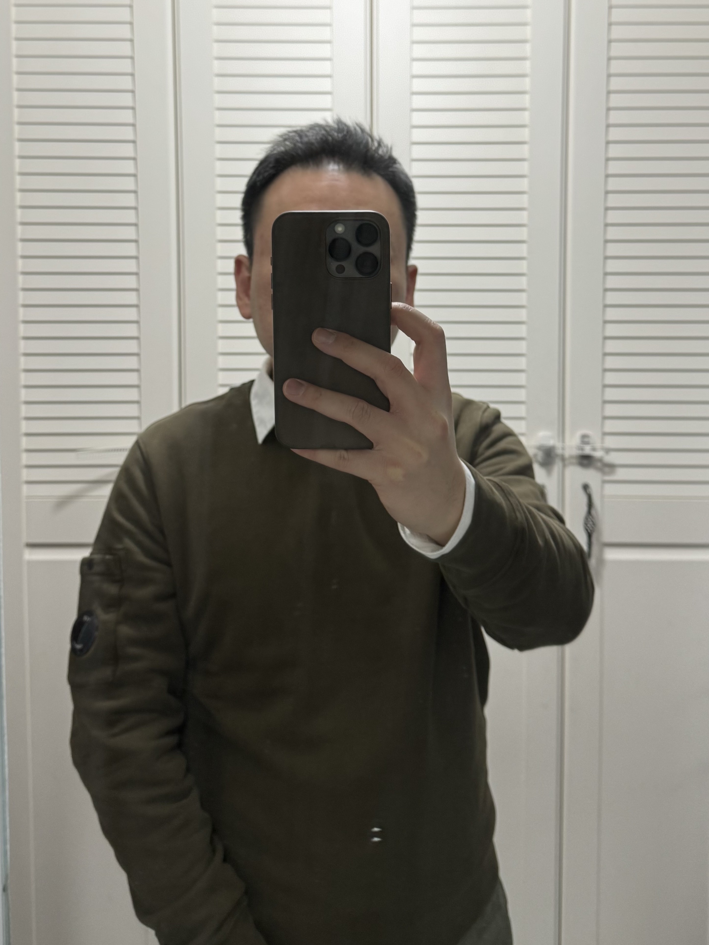 C.P. Company Diagonal Raised Fleece Sweatshirt Lead Grey - 23SS 착용 스타일