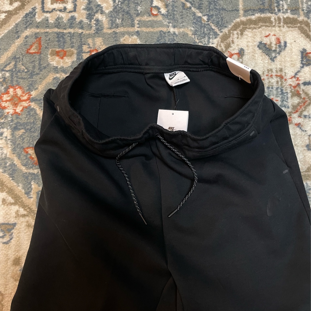 Nike NSW Tech Fleece Shorts Black - Asia 착용 스타일 - 4