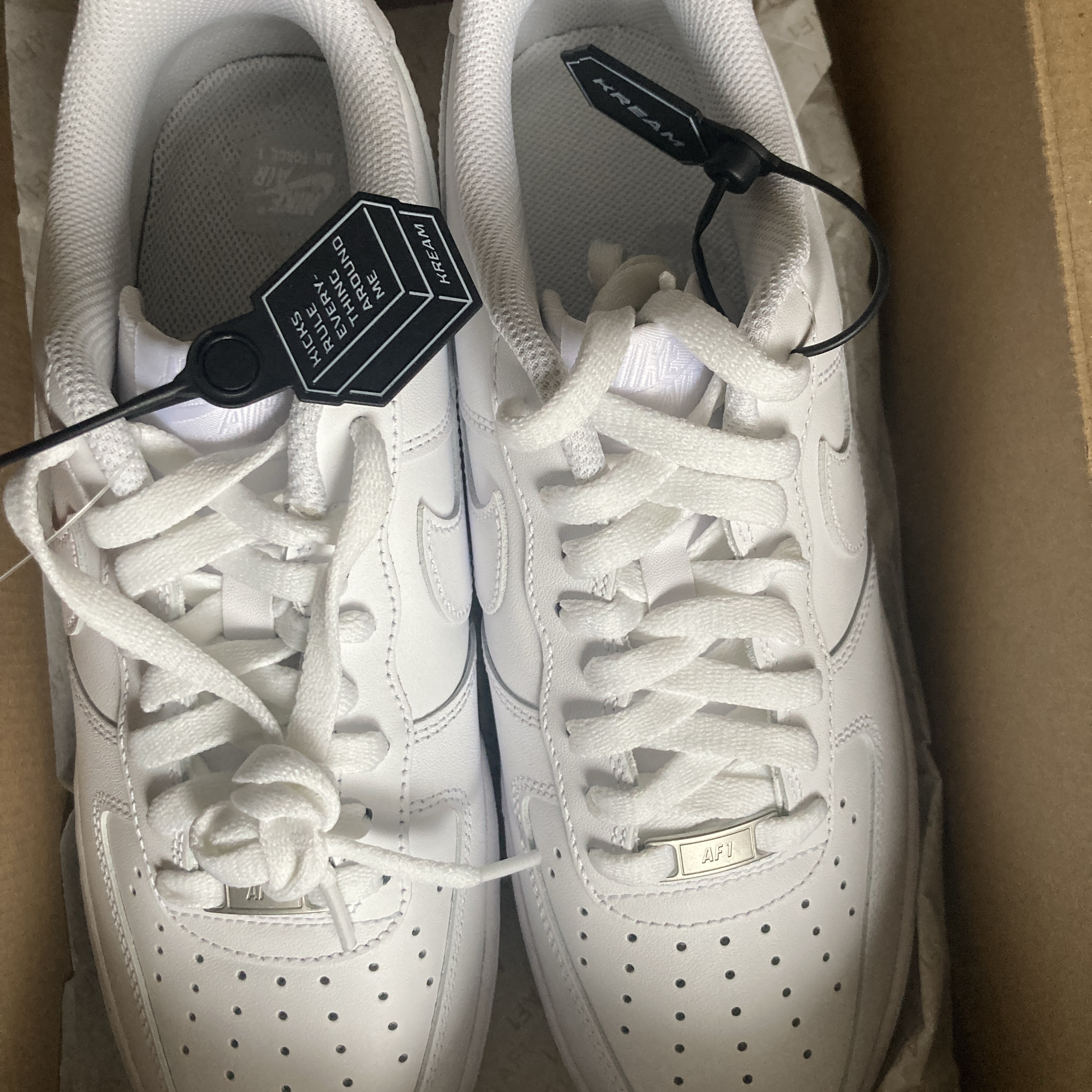 Nike Air Force 1 '07 Low White 착용 스타일