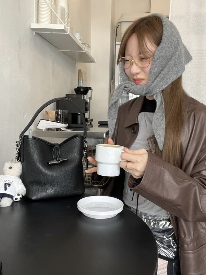 [예약 배송] NOS7 x Monamhee SON.hee Cream 착용 스타일