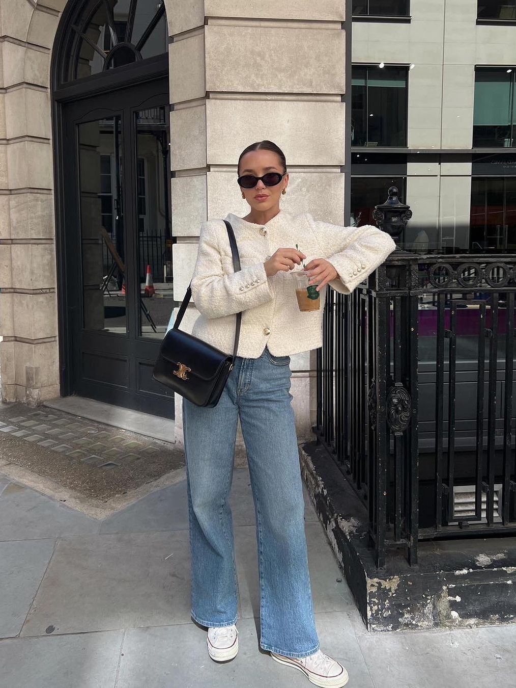 (W) Matin Kim Collarless Tweed Jacket Ivory, (W) Gucci Tweed Jacket with Embroidery Ivory 착용 스타일 - 2