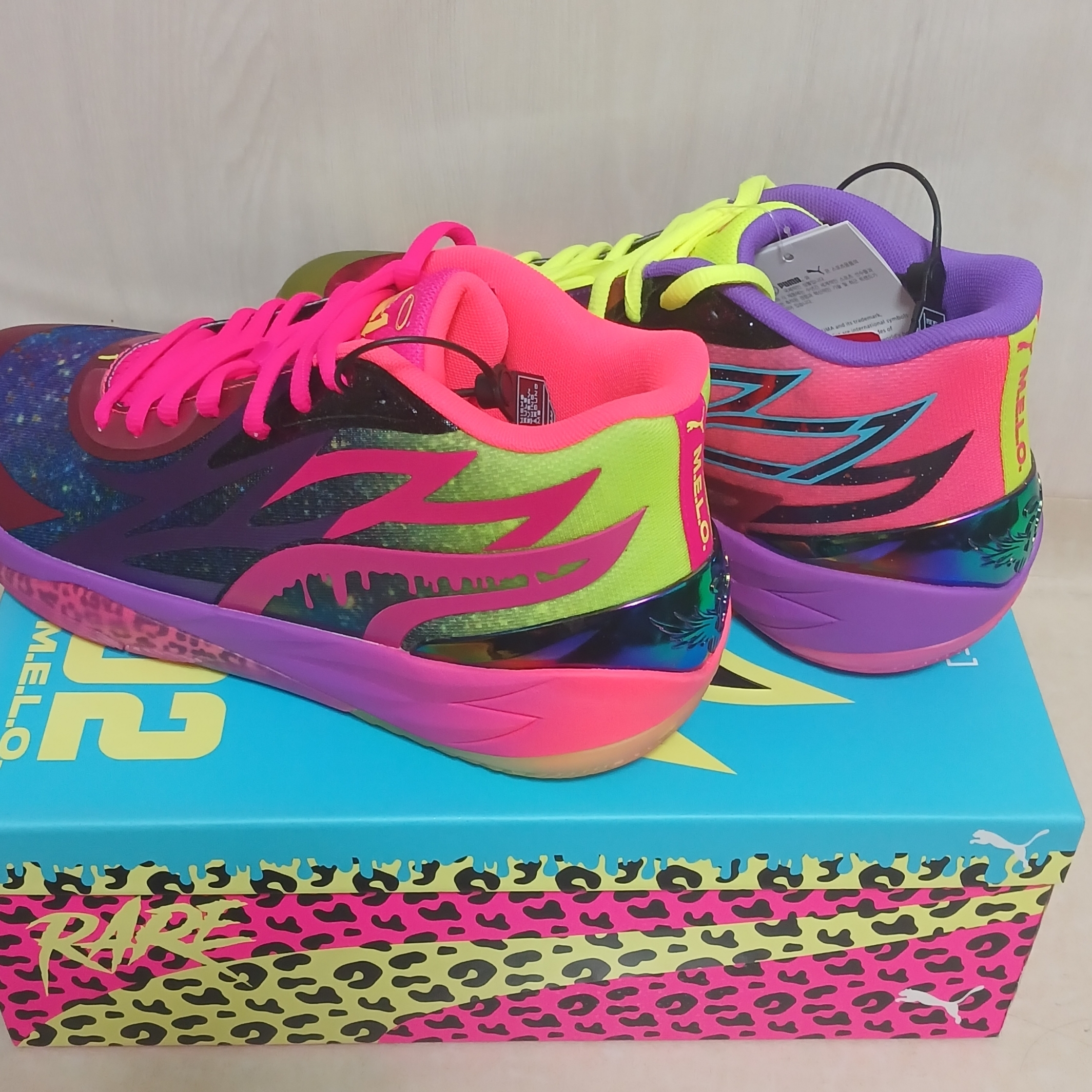Puma MB.02 Be You Purple Glimmer Safety Yellow 착용 스타일 - 6