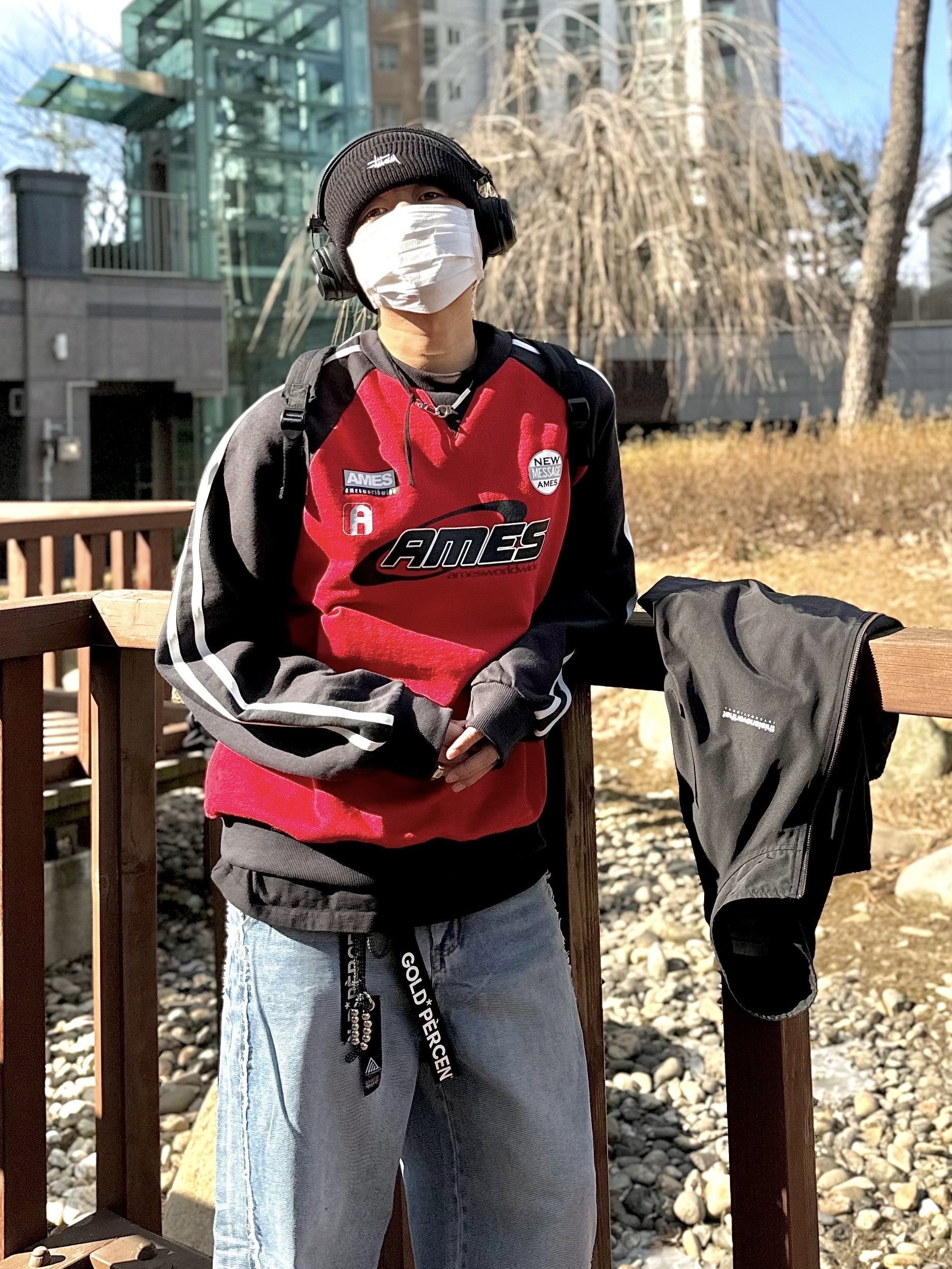 Stussy Basic Cuff Beanie Black, Thisisneverthat Intl. Team Jacket Black 착용 스타일 - 2