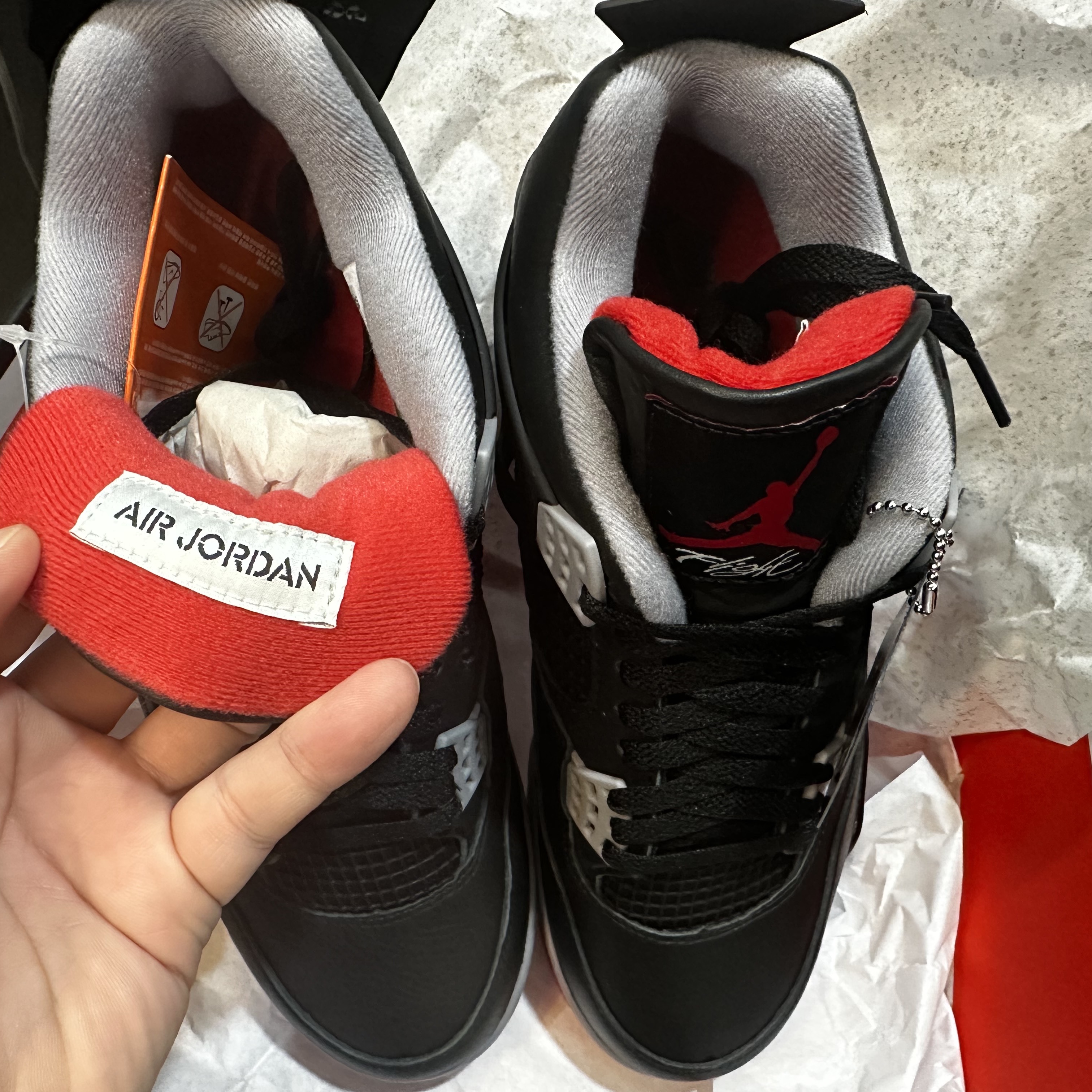 Jordan 4 Retro Bred Reimagined 착용 스타일 - 3