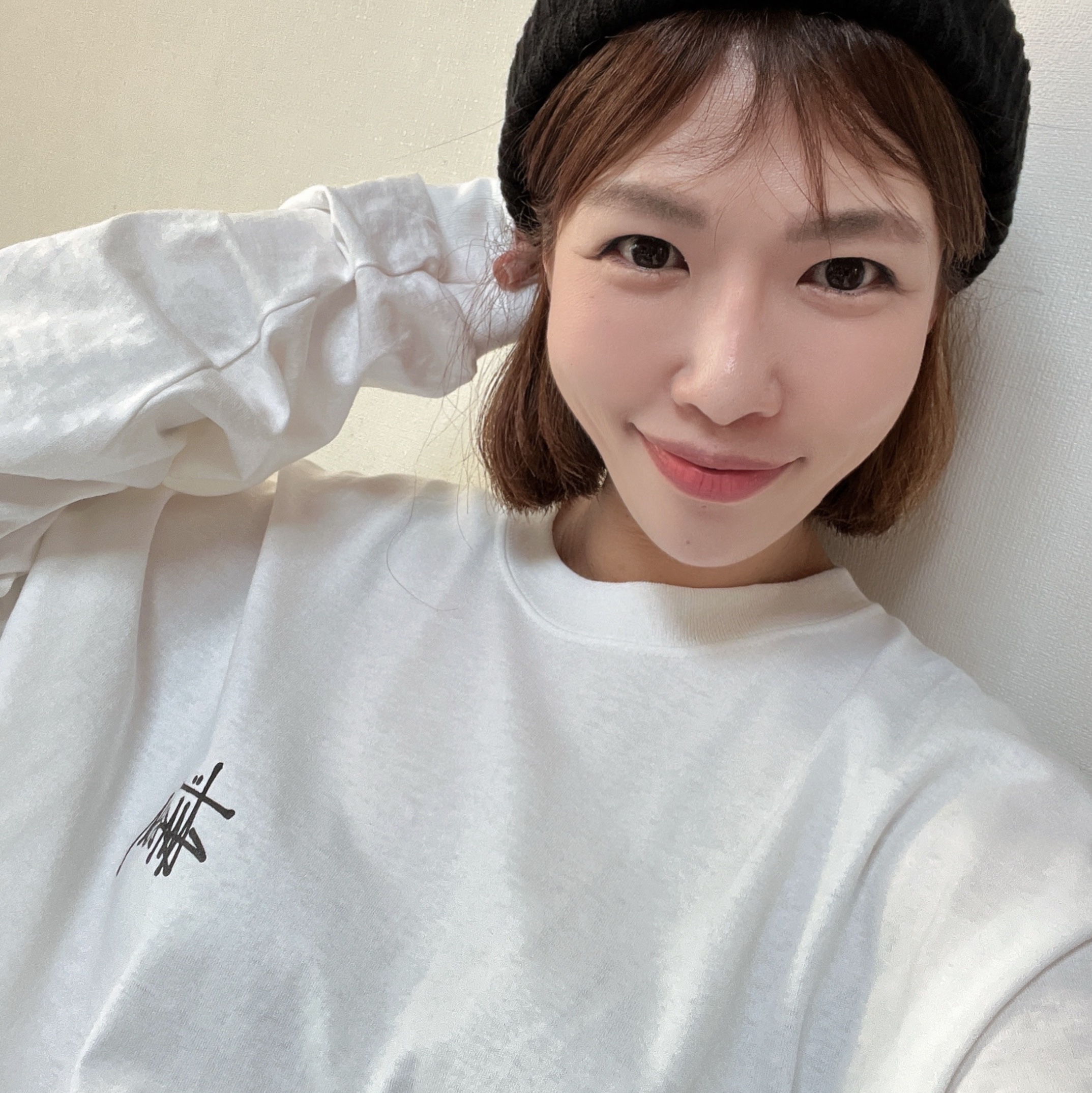 Stussy Basic Stussy LS T-Shirt White 2023 착용 스타일
