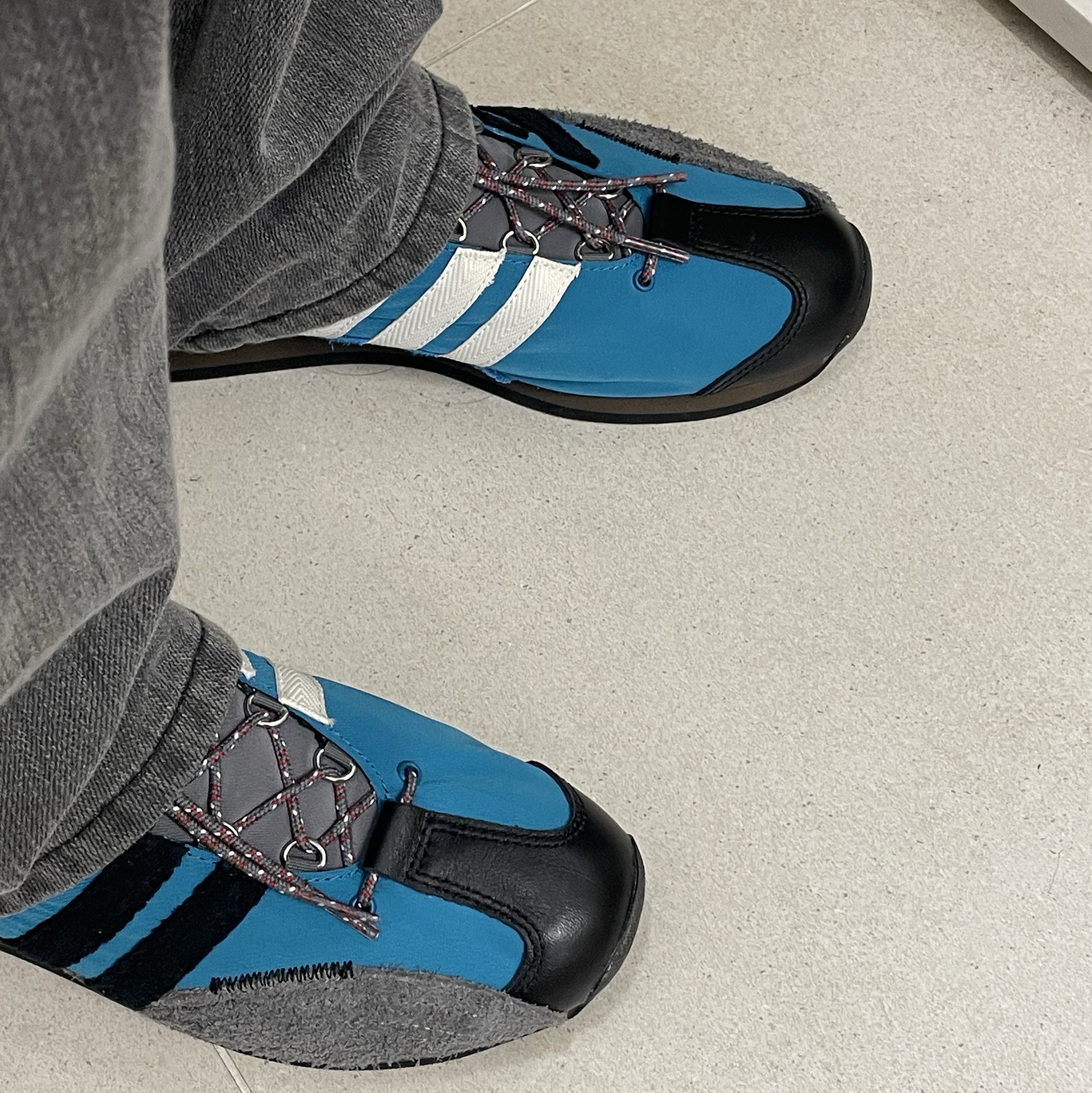 Adidas x Song for the Mute Country OG Active Teal Core Black 착용 스타일