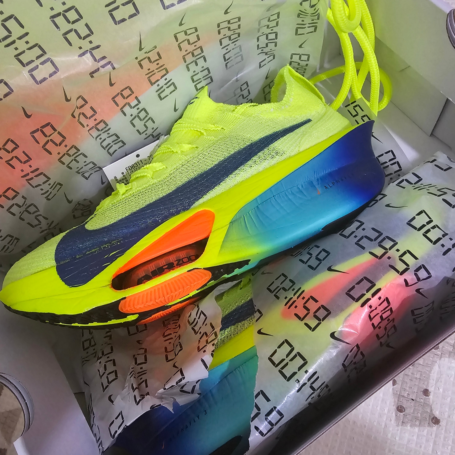 Nike Air Zoom Alphafly Next% 3 Volt 착용 스타일