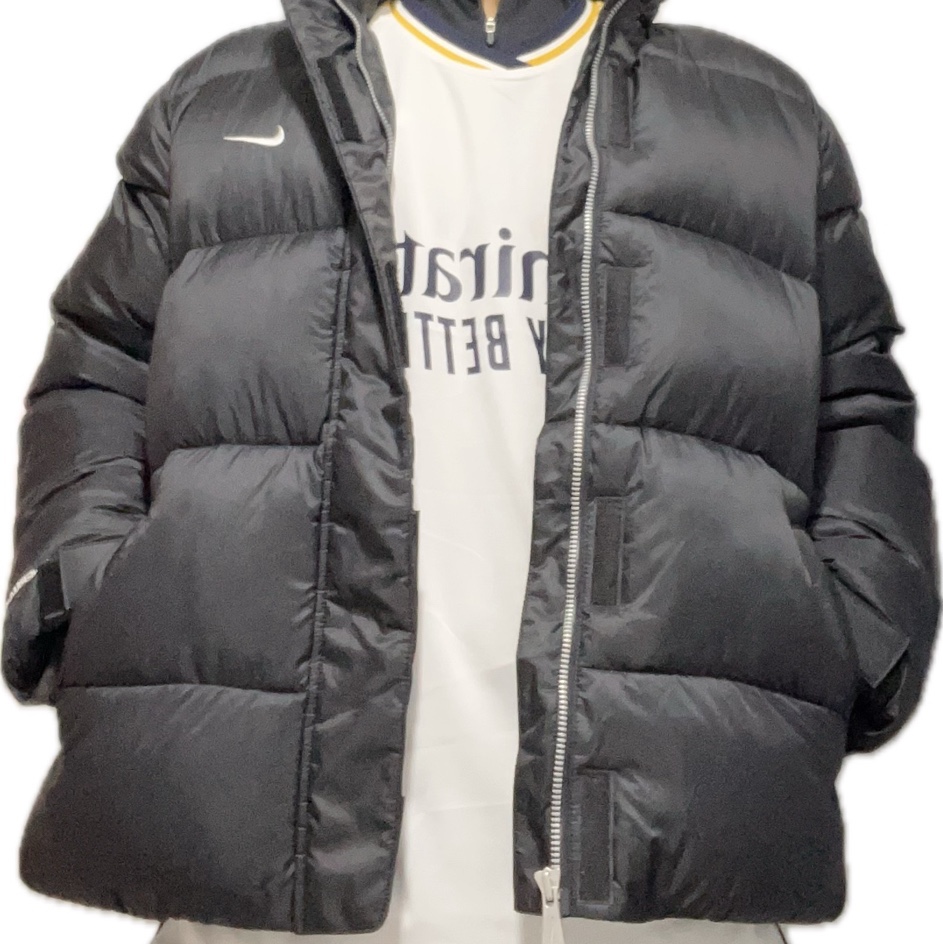 Nike Life Therma-Fit Puffer Jacket Black - Asia, Adidas Real Madrid 2023/24 Home Jersey White - KR Sizing (Non Marking Ver.) 착용 스타일