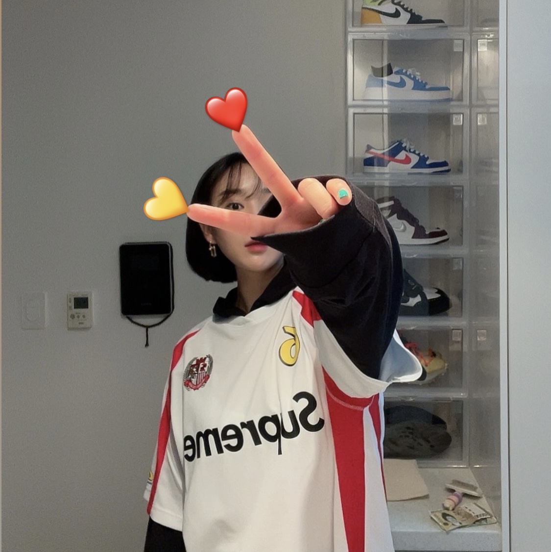 Supreme Hooded Soccer Jersey White - 23FW 착용 스타일
