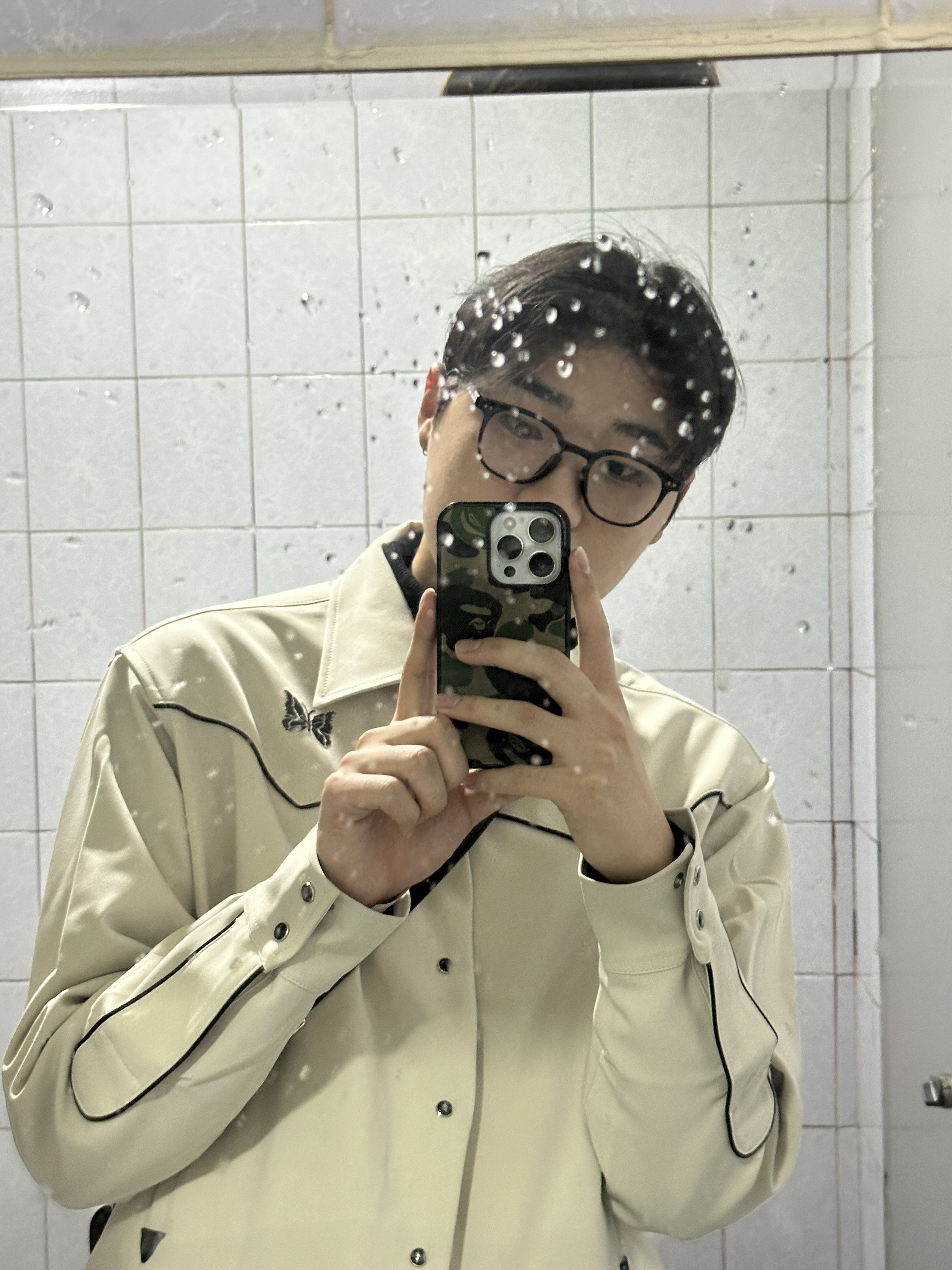 Needles PE/PU Double Cloth Piping Cowboy Jacket Beige 착용 스타일
