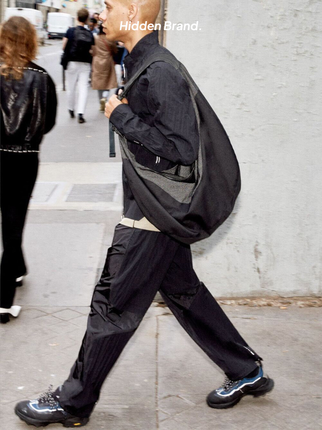 J.L-A.L Dewal Pants Dark Grey, Hoka x J.L-A.L Tor Ultra Low Desert Taupe Rock Ridge 착용 스타일 - 6