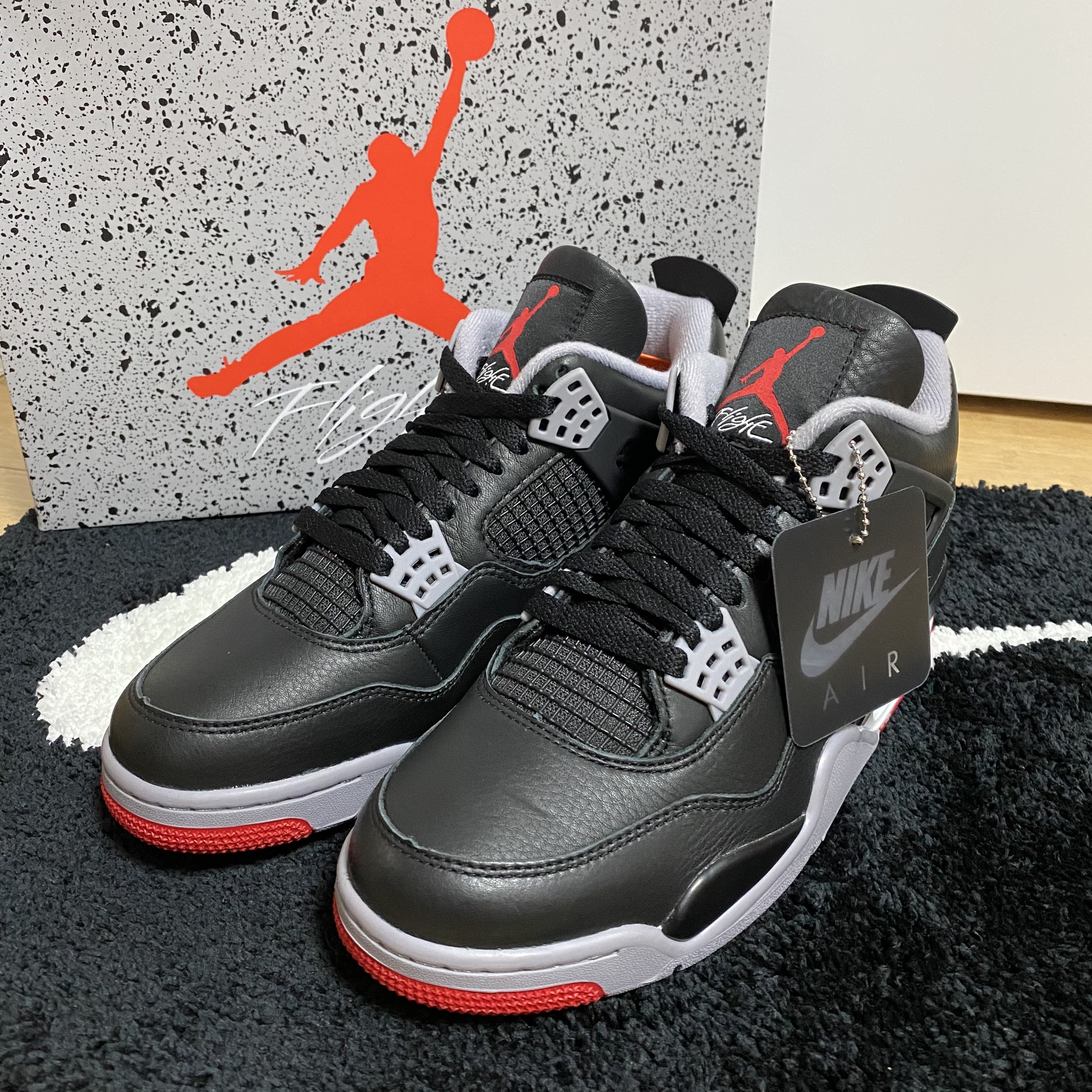 Jordan 4 Retro Bred Reimagined 착용 스타일