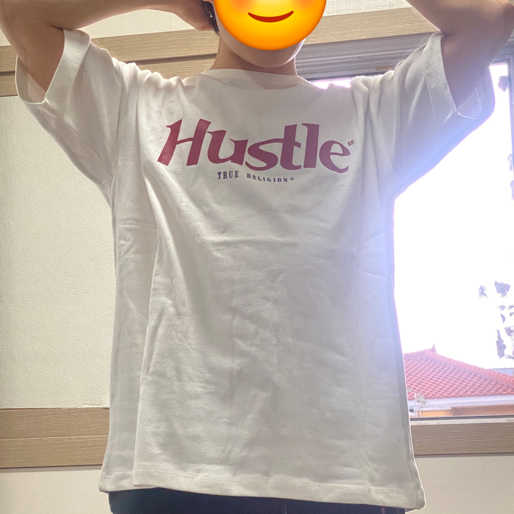 True Religion Hustle T-Shirt White 착용 스타일 - 1