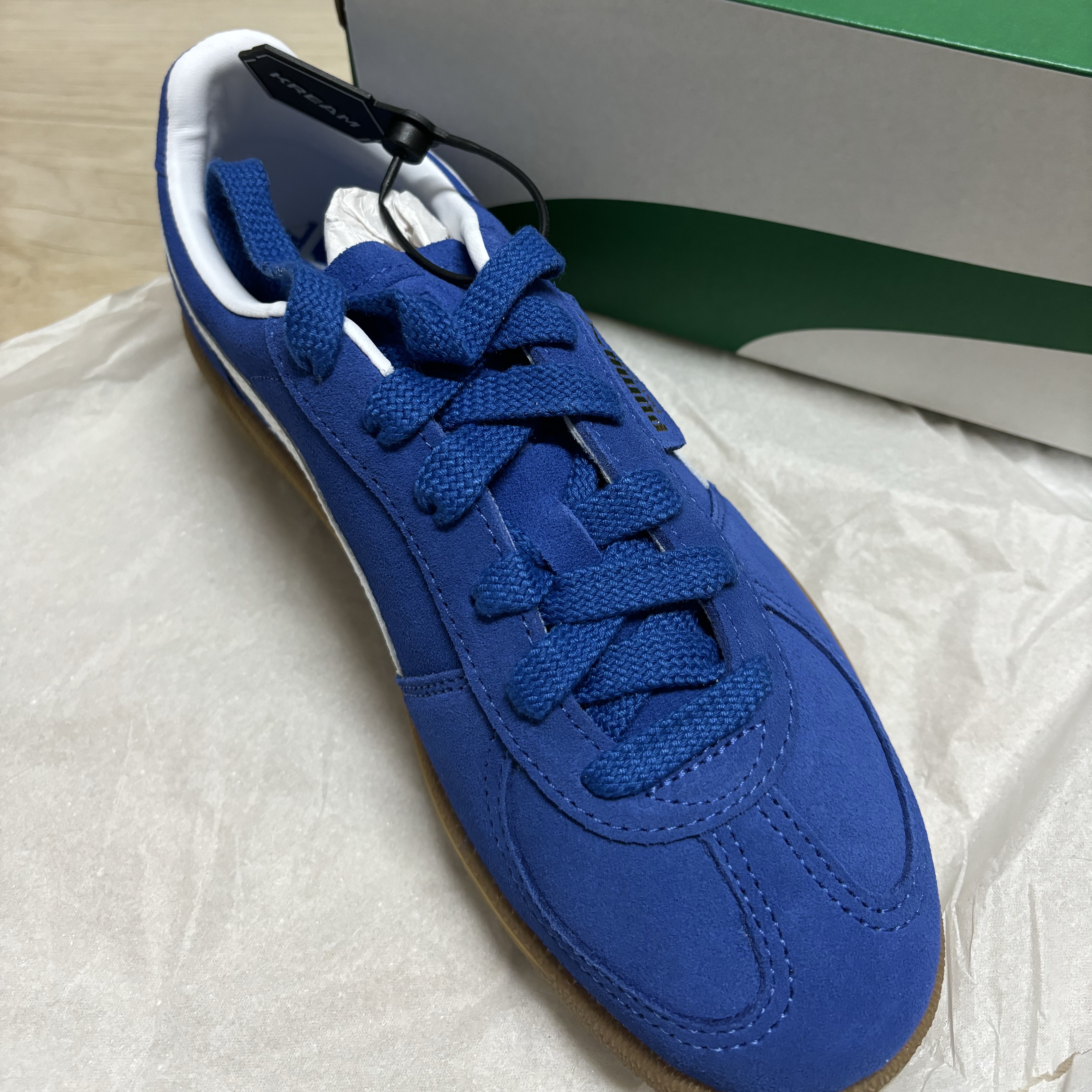 Puma Palermo Cobalt Glaze White 착용 스타일