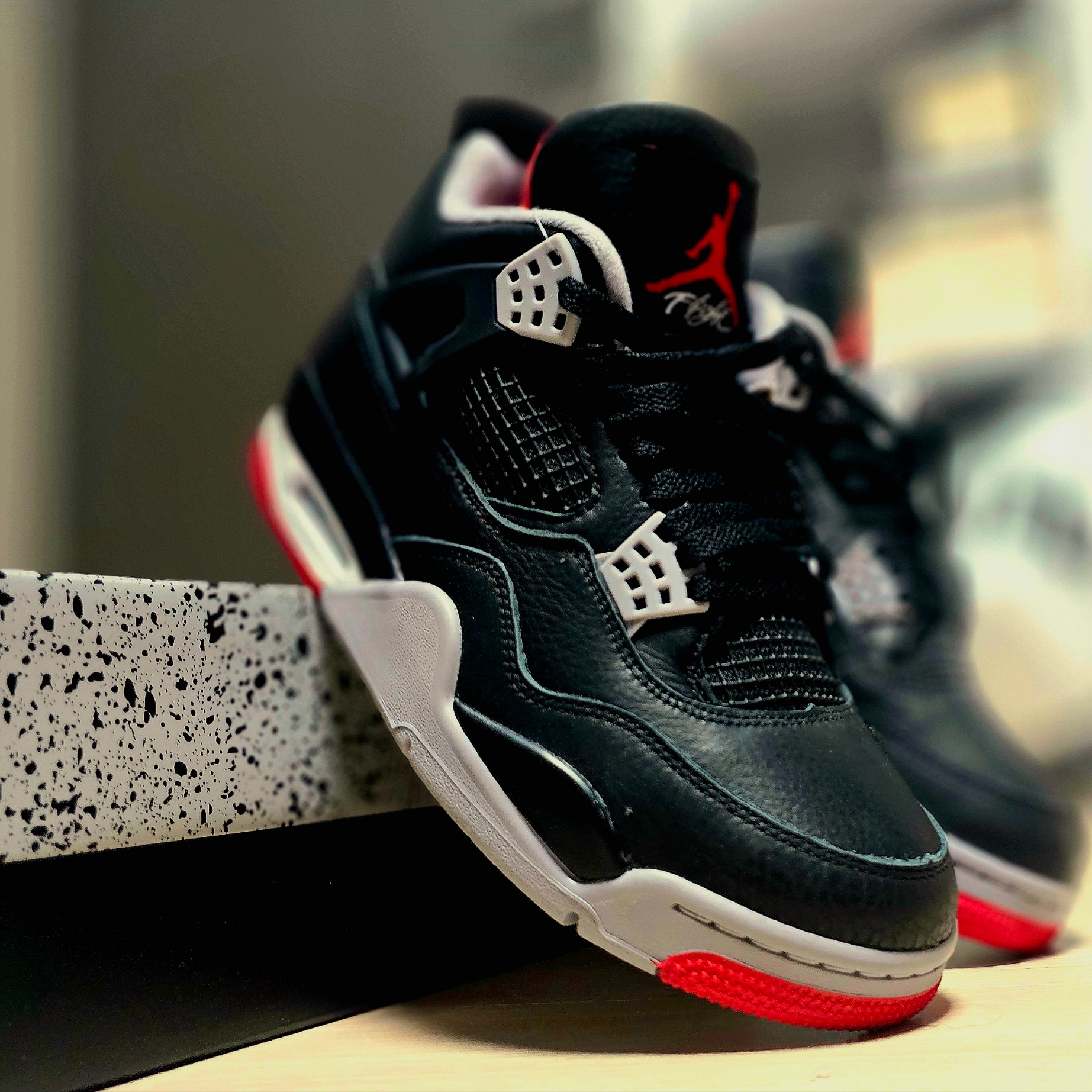 Jordan 4 Retro Bred Reimagined 착용 스타일 - 1
