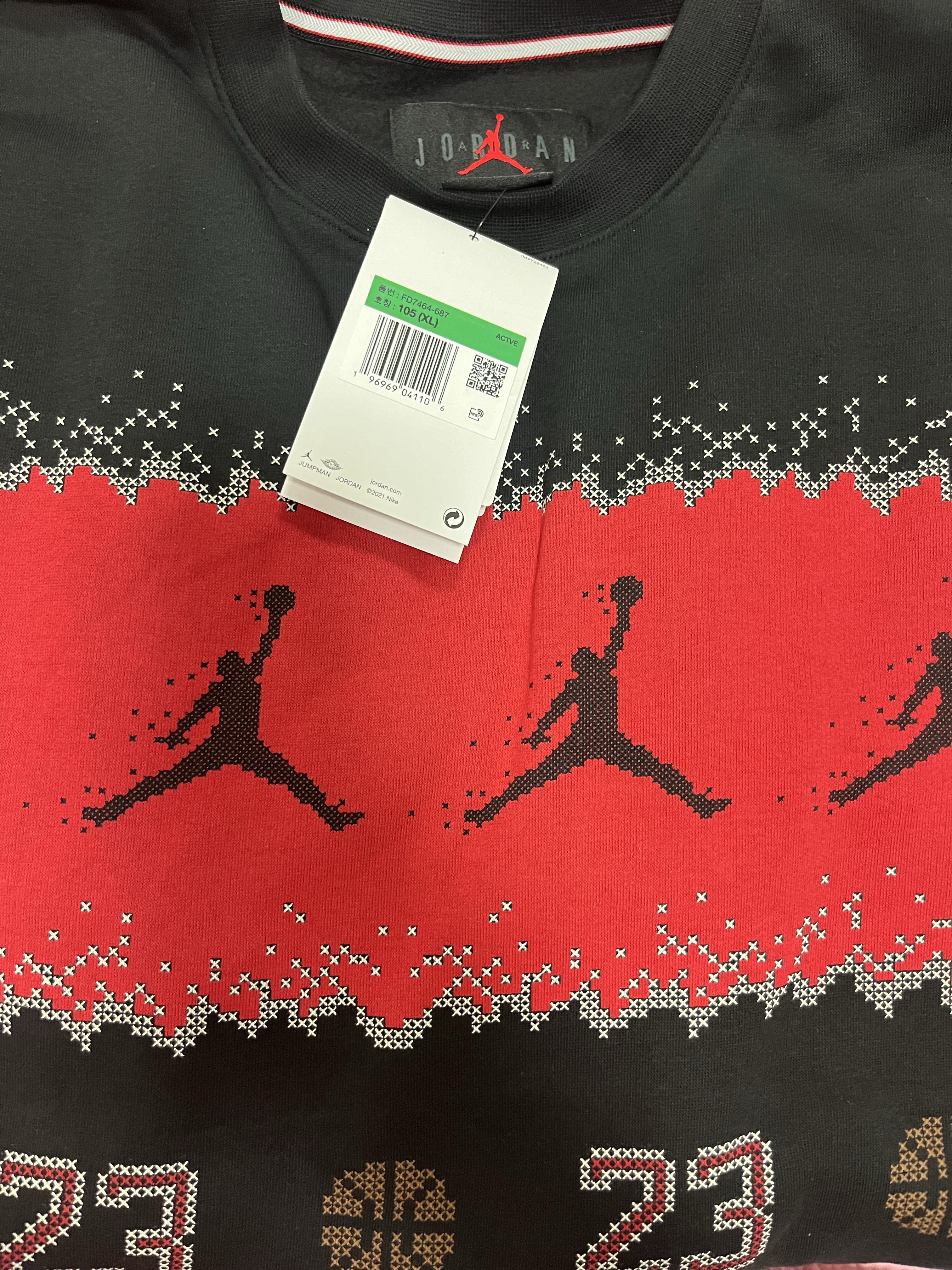 Jordan Essentials Holiday Fleece Crewneck Sweatshirt Gym Red Black - Asia 착용 스타일