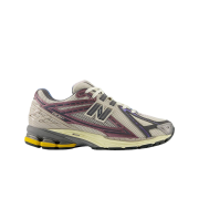 New Balance 1906R Licorice