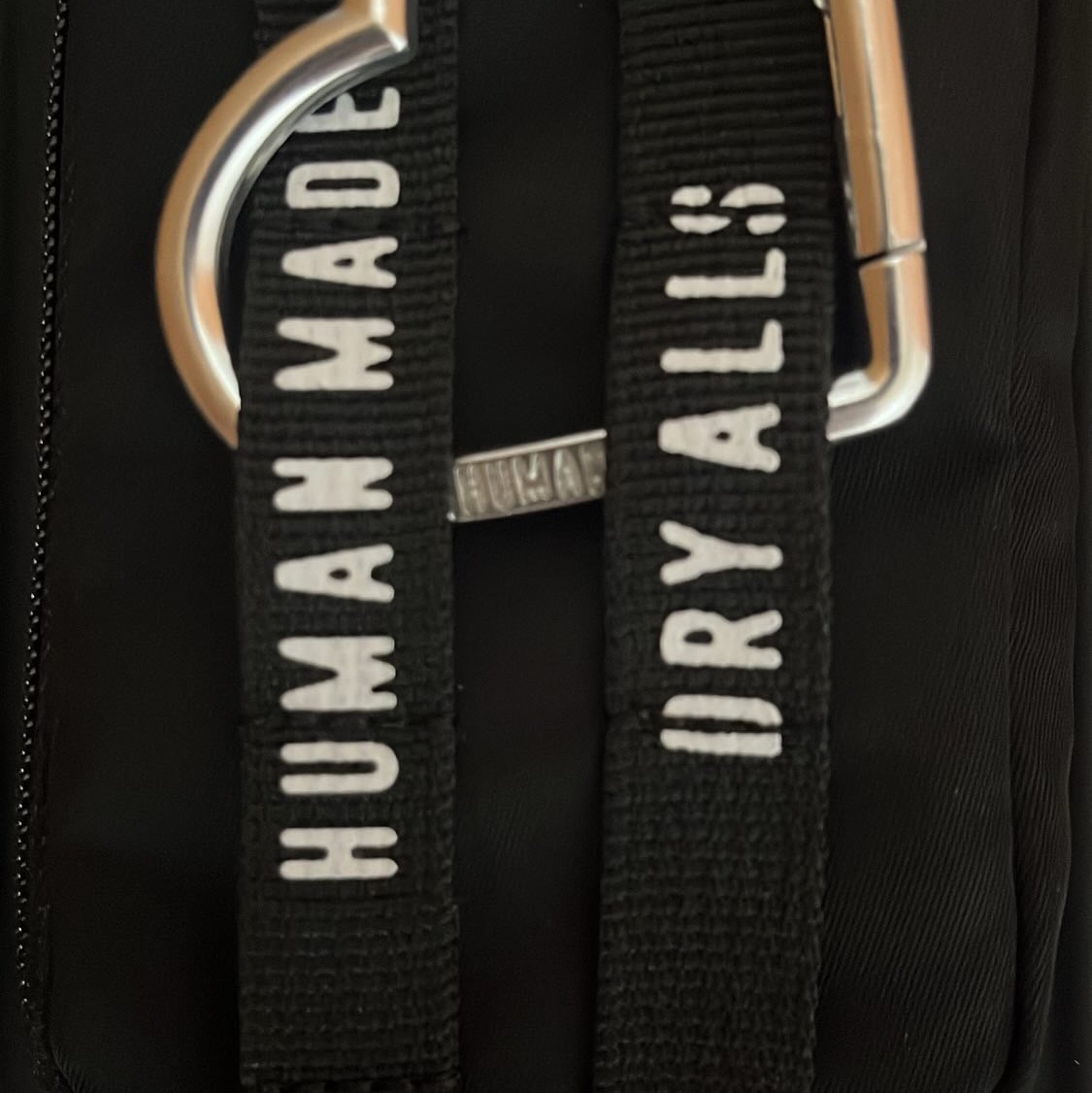 Human Made Military Card Case Black 착용 스타일