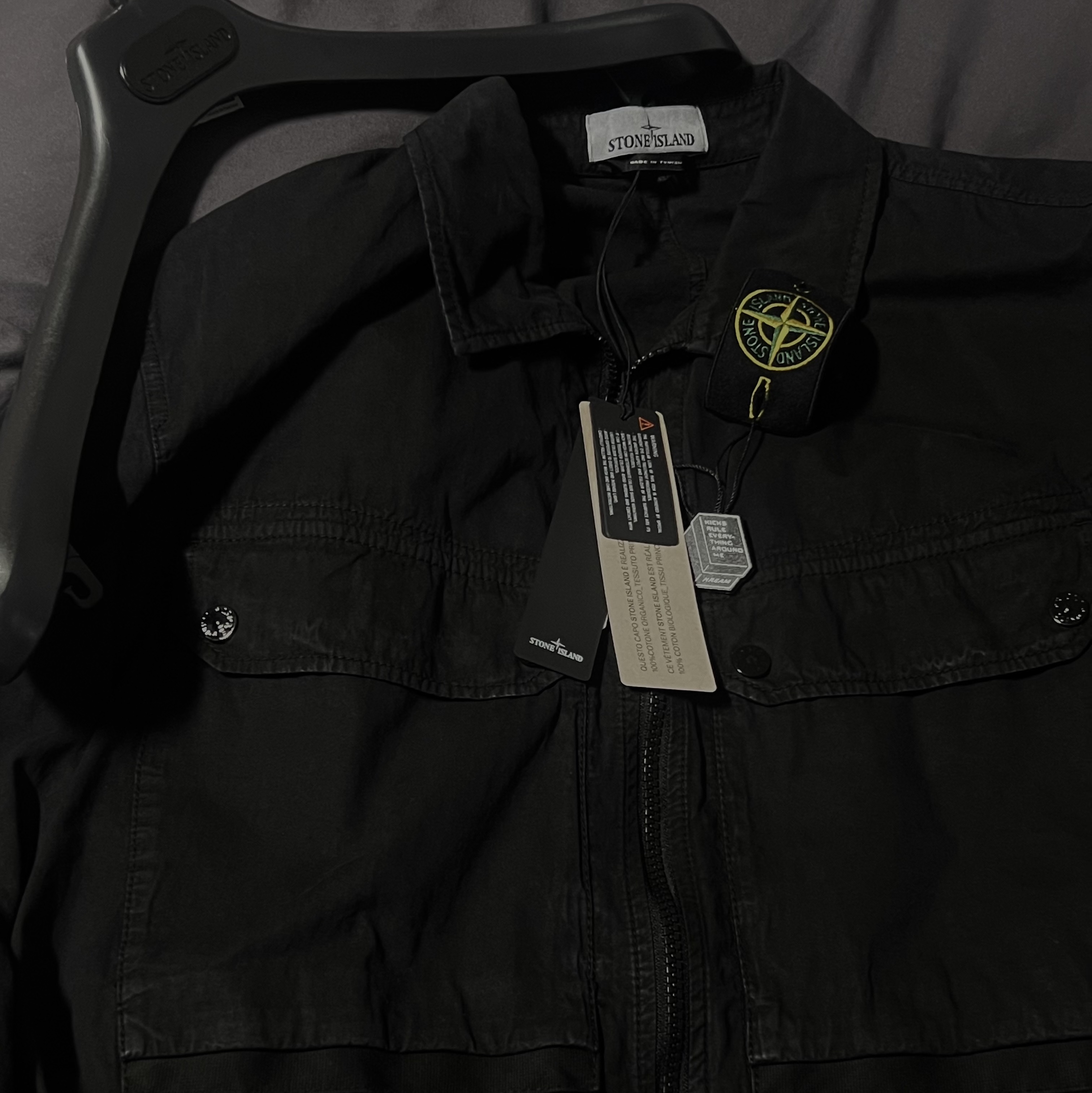 Stone Island 102WN Brushed Organic Cotton Overshirt Black - 23FW 착용 스타일