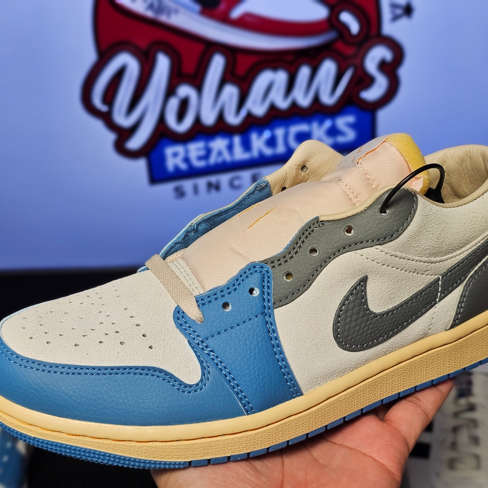Jordan 1 Low SE Tokyo 96 착용 스타일