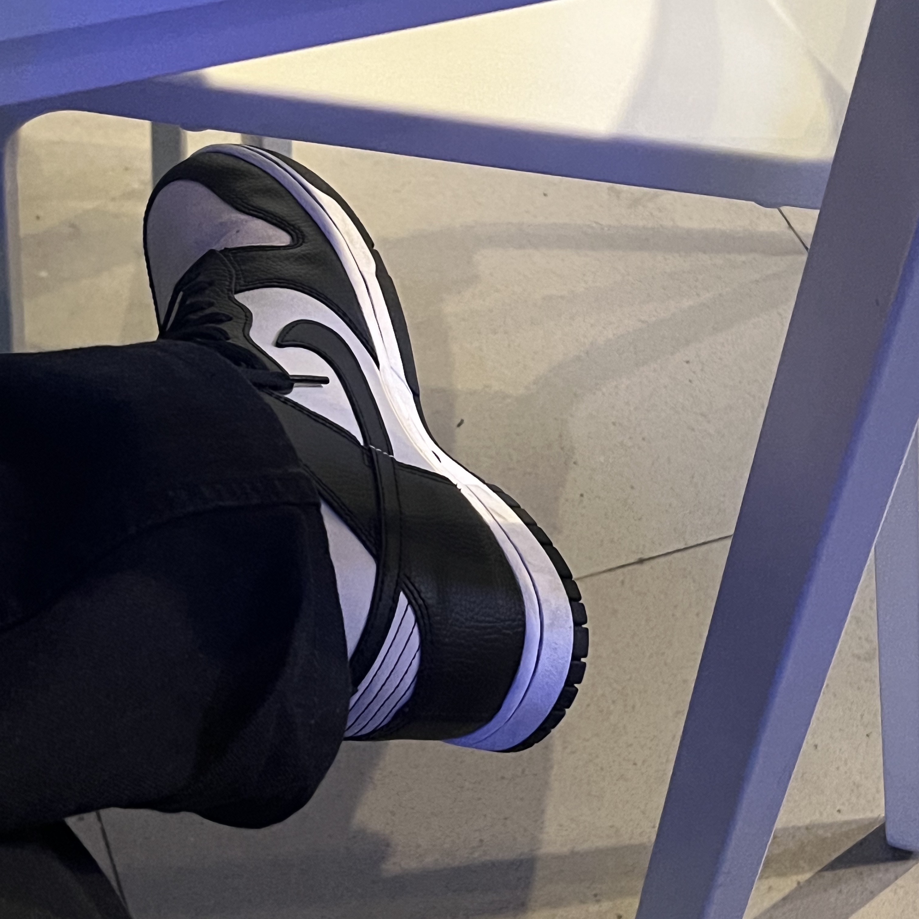 Nike Dunk High Retro EMB Pearl White Washed Teal and Black 착용 스타일