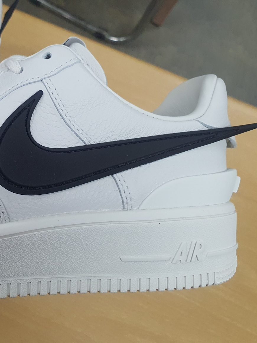 Nike x Ambush Air Force 1 Low SP Phantom 착용 스타일 - 2