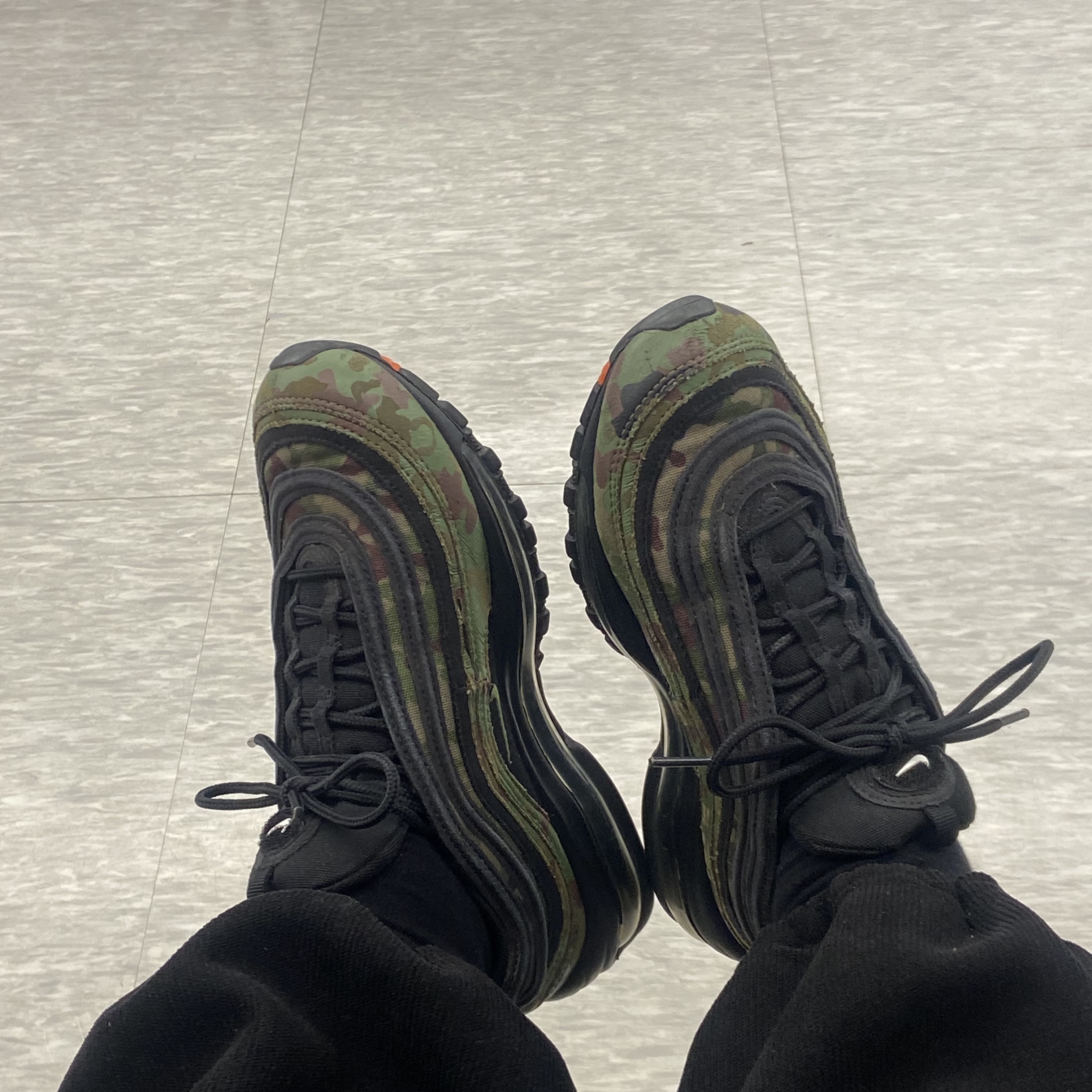 Nike Air Max 97 Country Camo Japan 착용 스타일 - 2