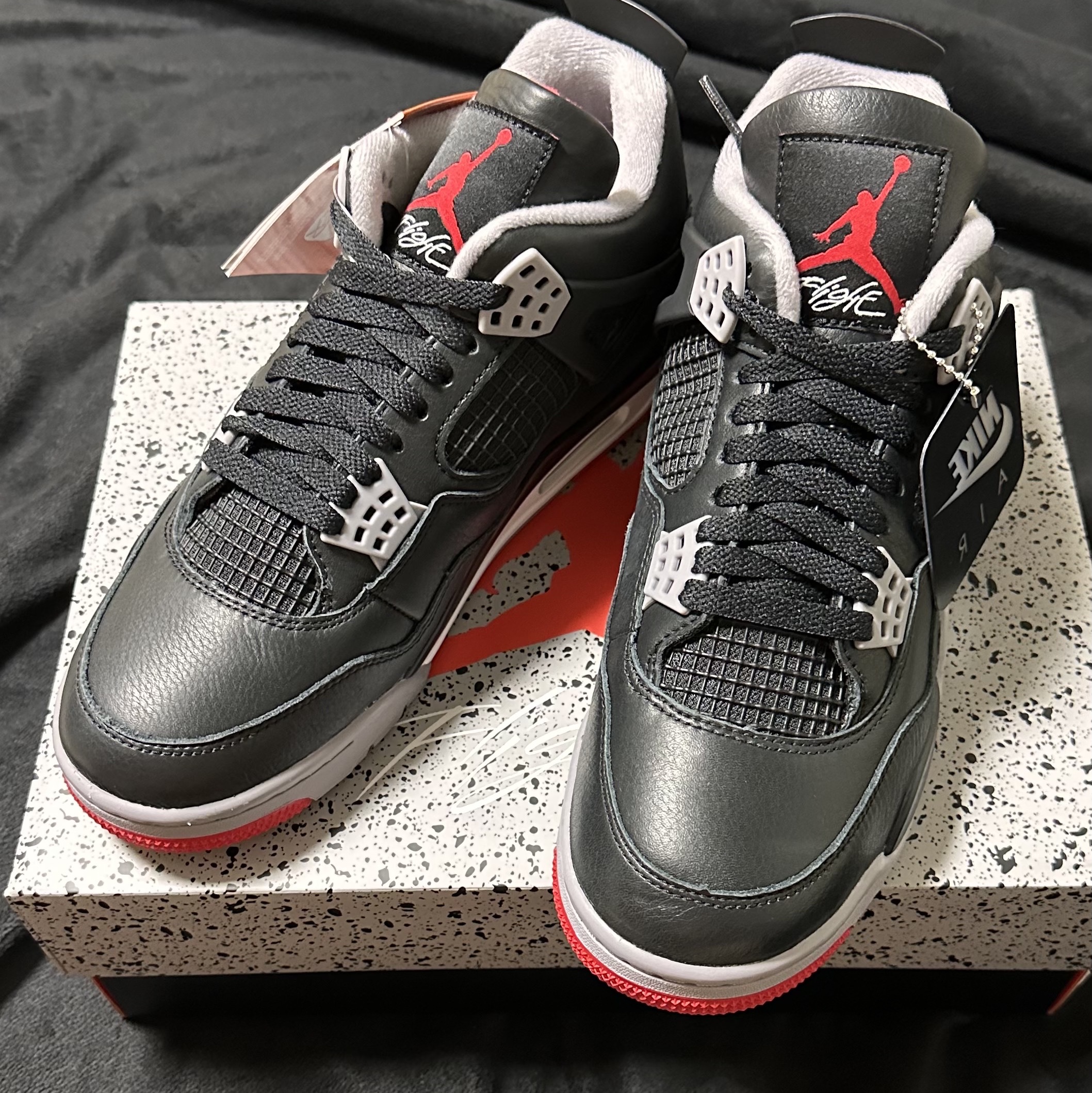 Jordan 4 Retro Bred Reimagined 착용 스타일