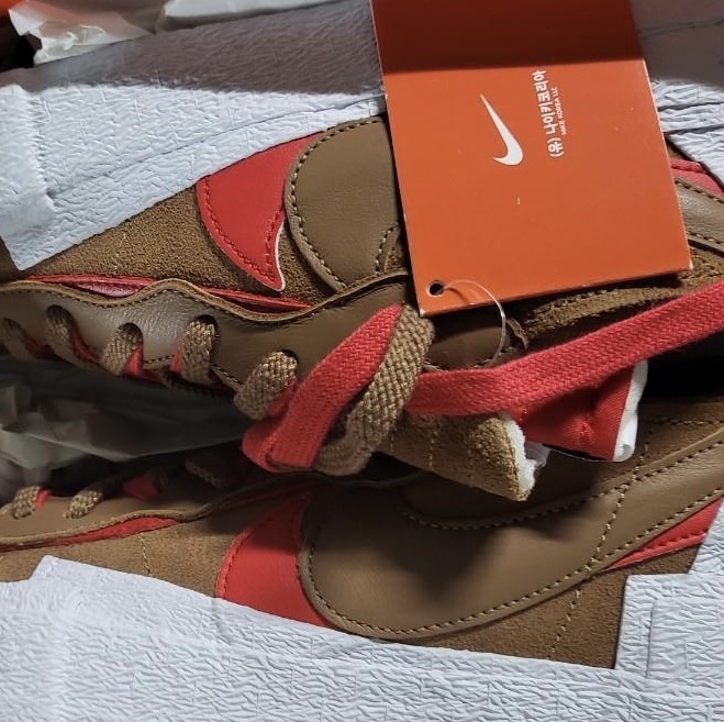 Nike x Sacai Blazer Low British Tan 착용 스타일