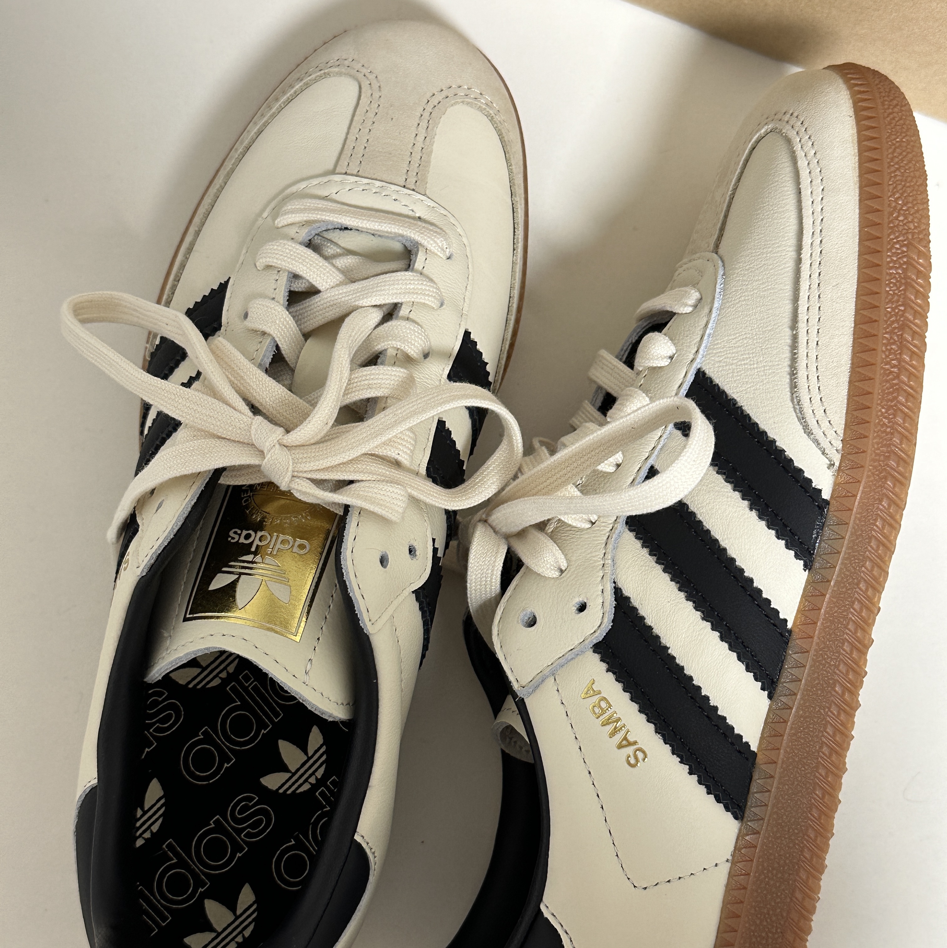 (W) Adidas Samba OG Cream White Core Black 착용 스타일